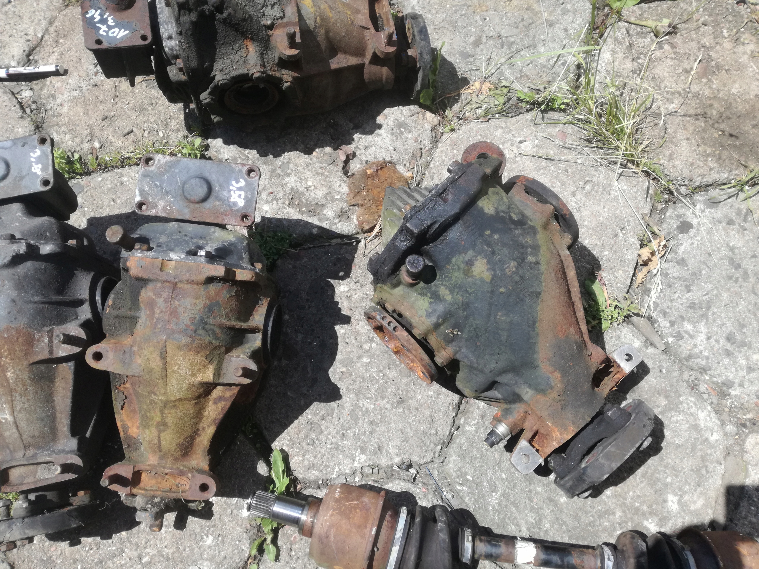 differential diff MERCEDES 107 SL 450 3,06 1073506420