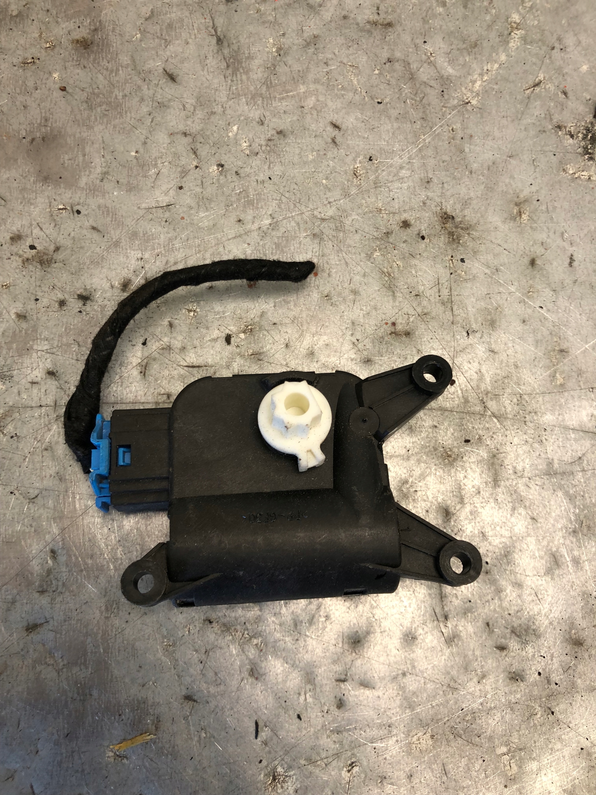Micro moteur Bloc de chauffage complet VW SKODA AUDI 1K0907511