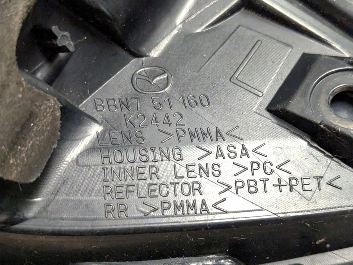 light rear left side Mazda 3 2 BL 2009 BBN751160