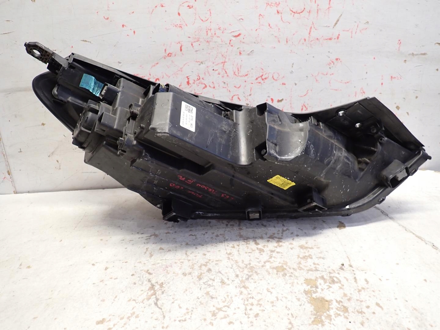 light front front left HYUNDAI TUCSON III LIFT 18- FULL LED 92101-D7700