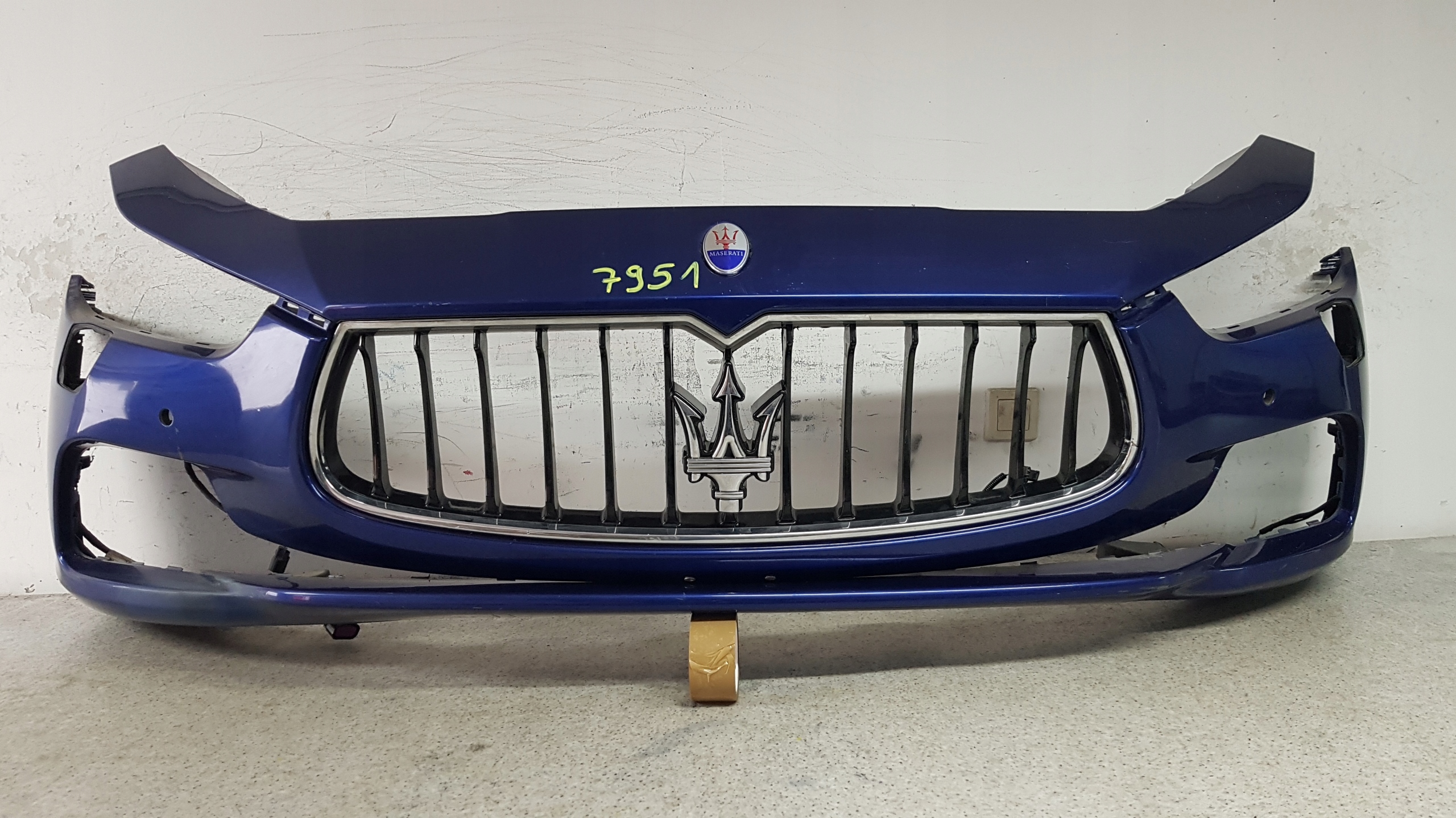 MASERATI GHIBLI ZDERZAK PRZÓD 7951 za 4199.00PLN z GIEŁDA POZNAŃ