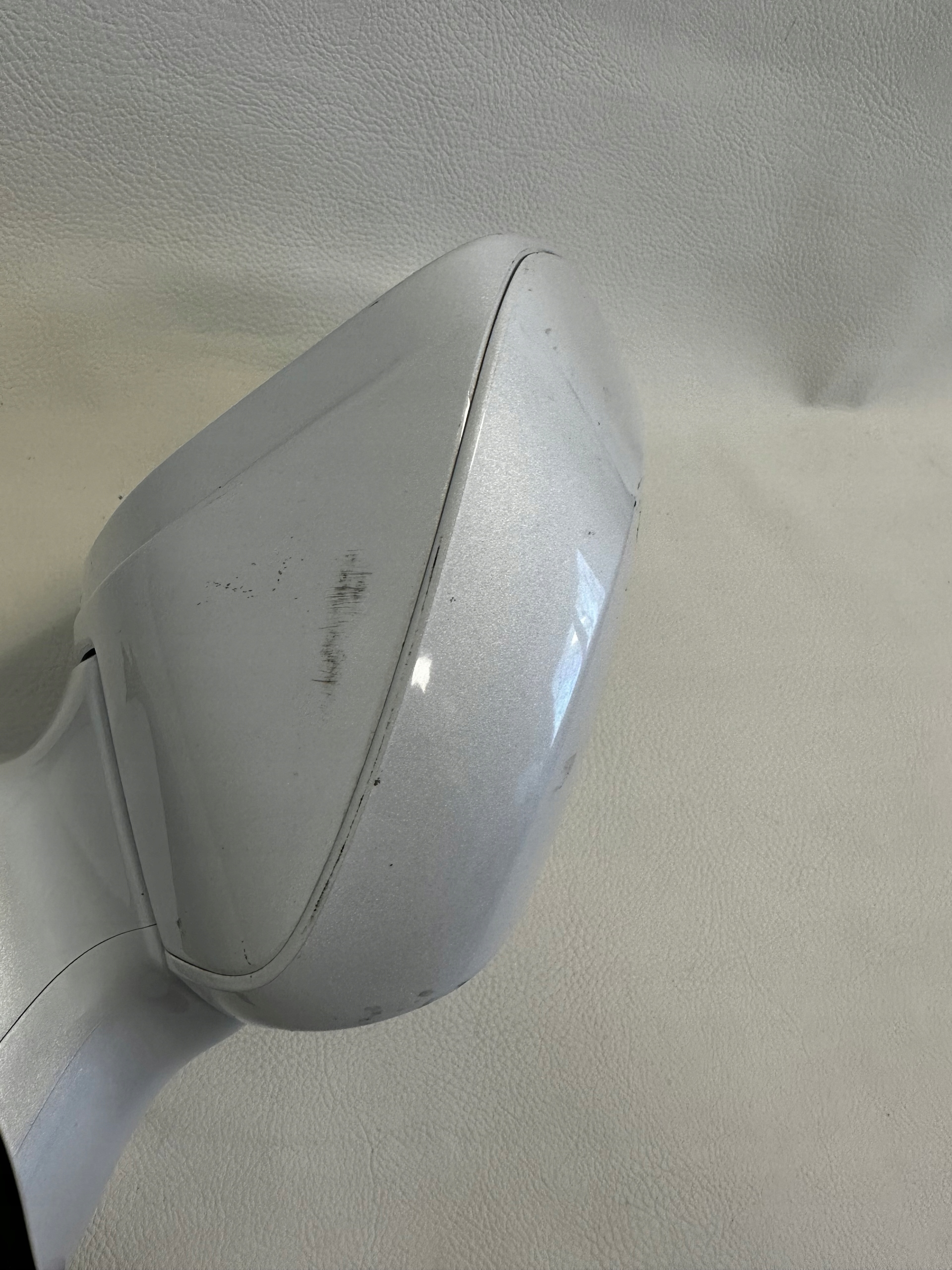 Toyota Crown mirror left E13 049824