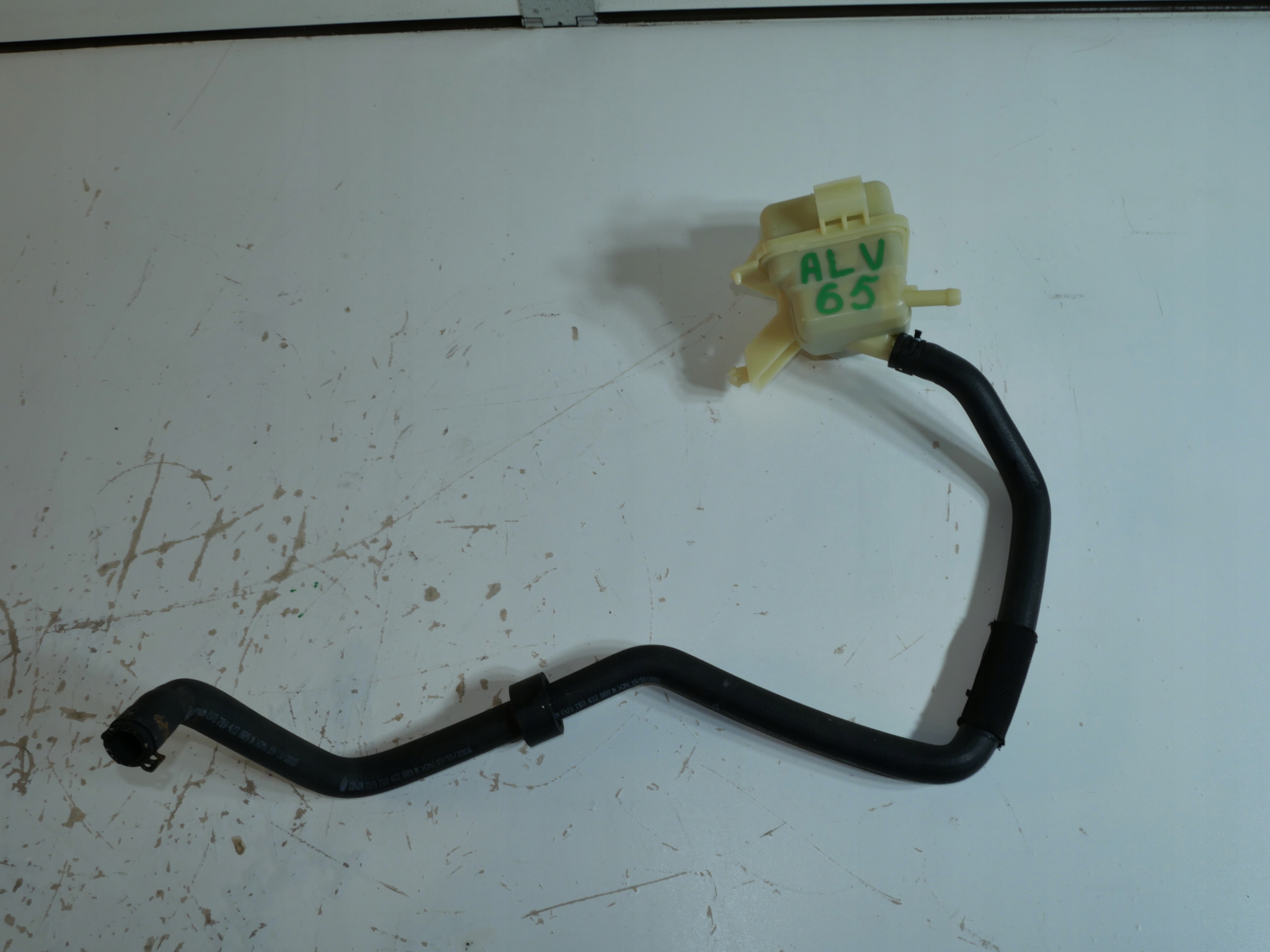 VW T5 Réservoir eau 7E0422371G