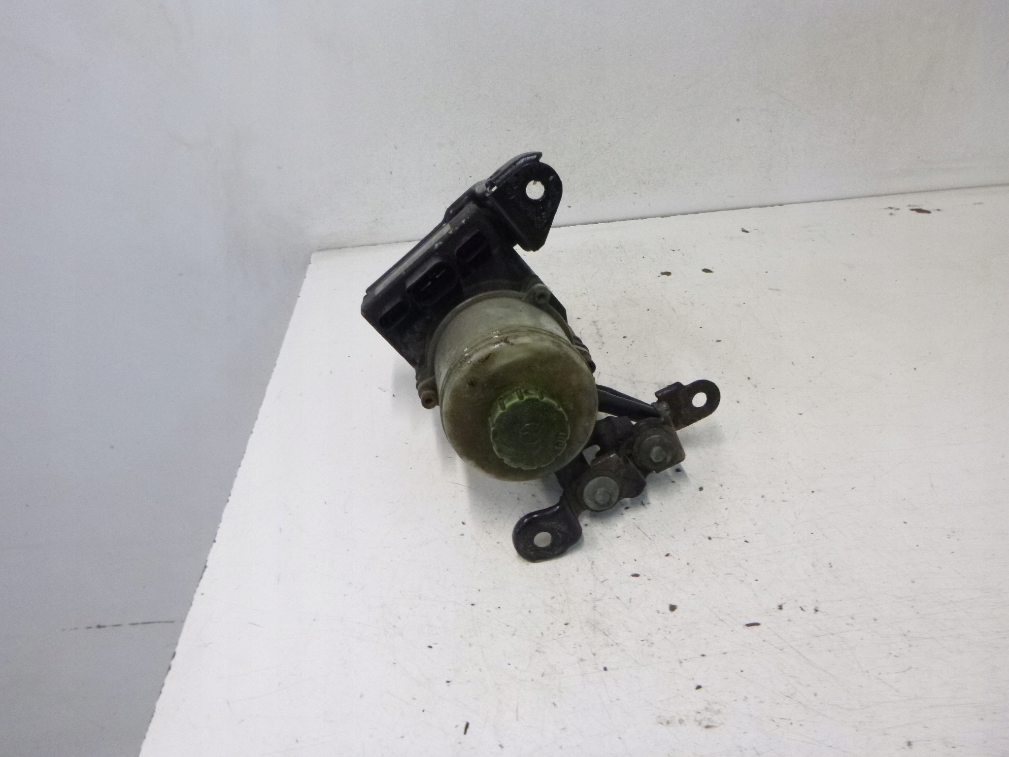 control electrics VW Polo 9N 1.2 02r. KOYO 6Q0 423 155 AA