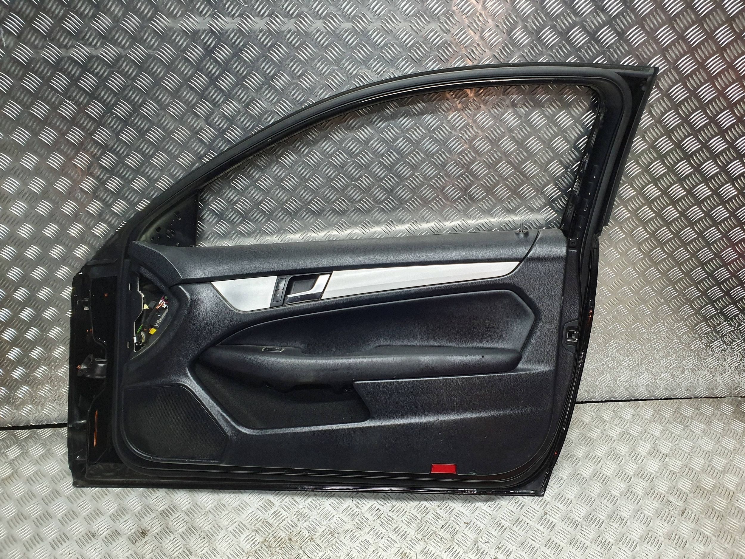 door right front complete MERCEDES C-class W204 COUPE