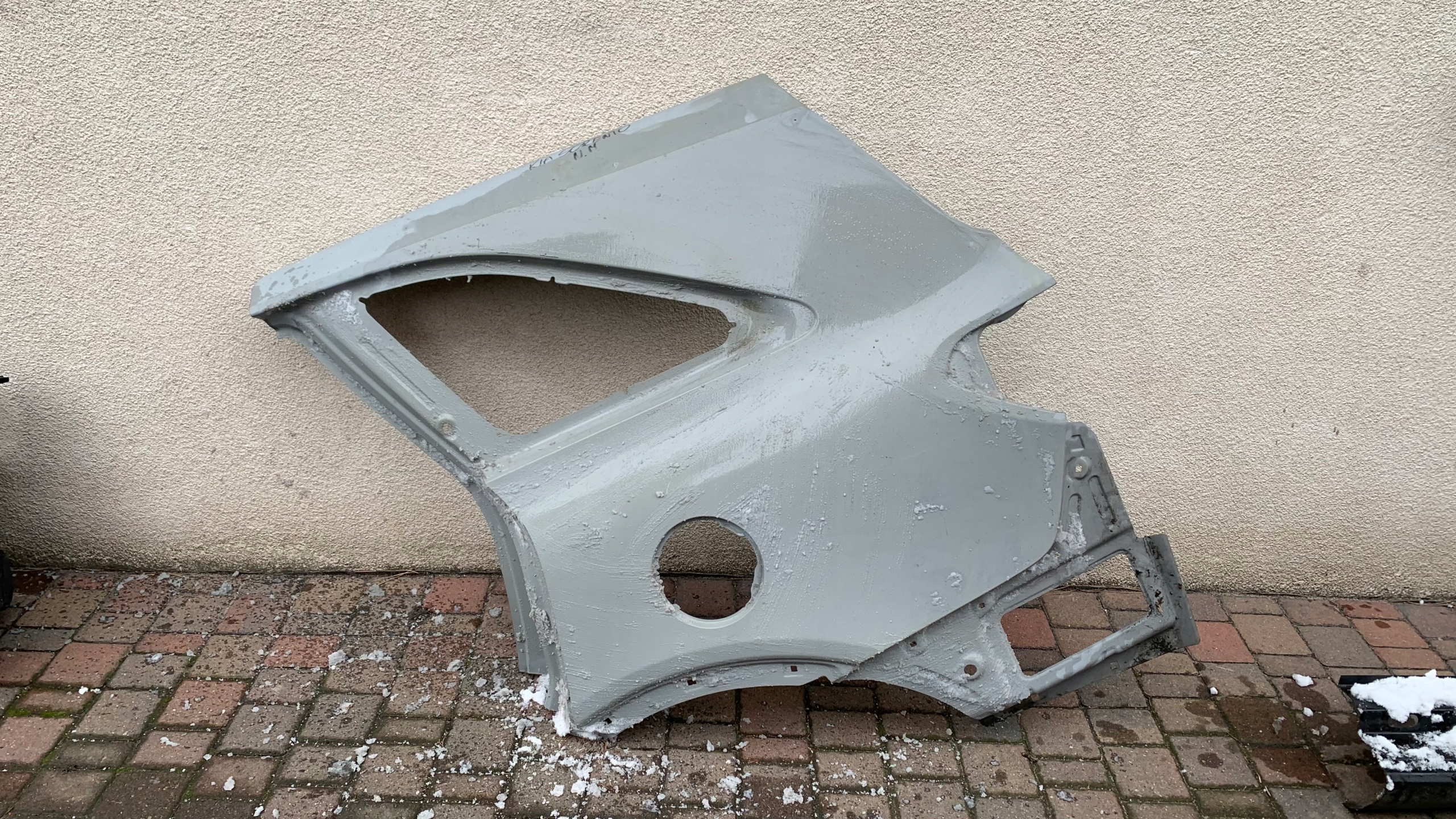 KIA SORENTO TYLNY LEWY BŁOTNIK