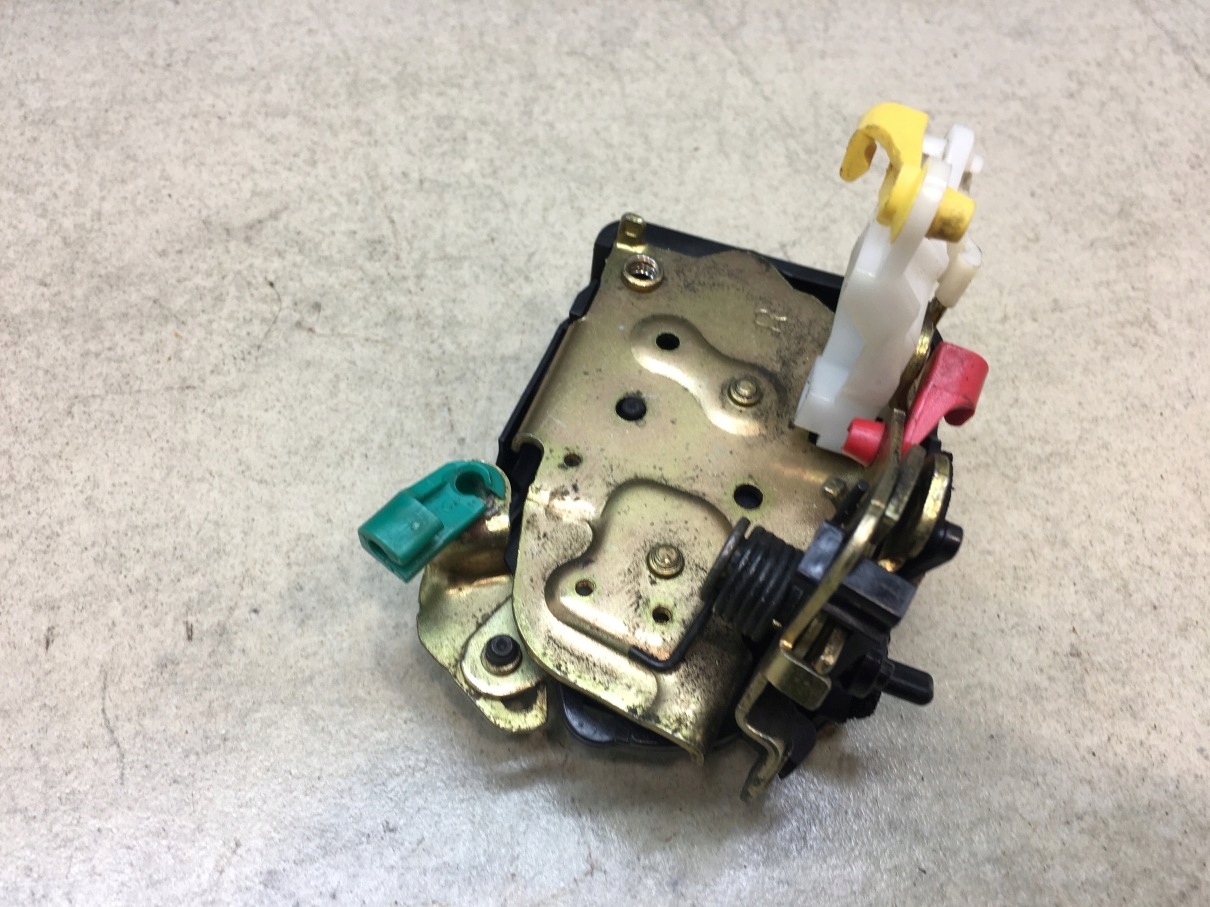 lock door right rear part CHRYSLER PT CRUISER