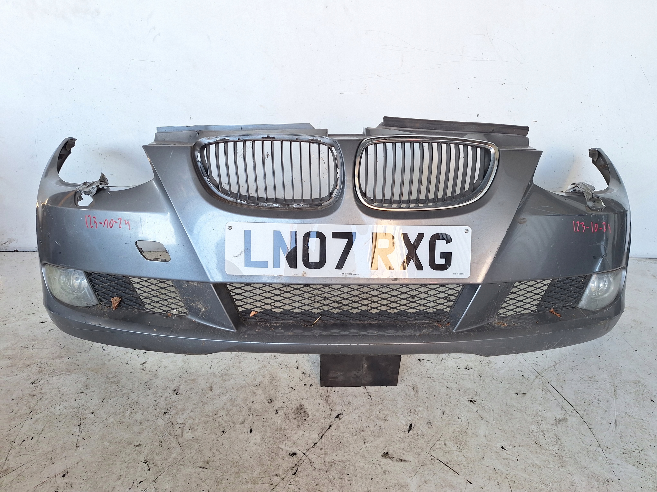 BMW 3 E92 E93 05-10 nárazník + XENON