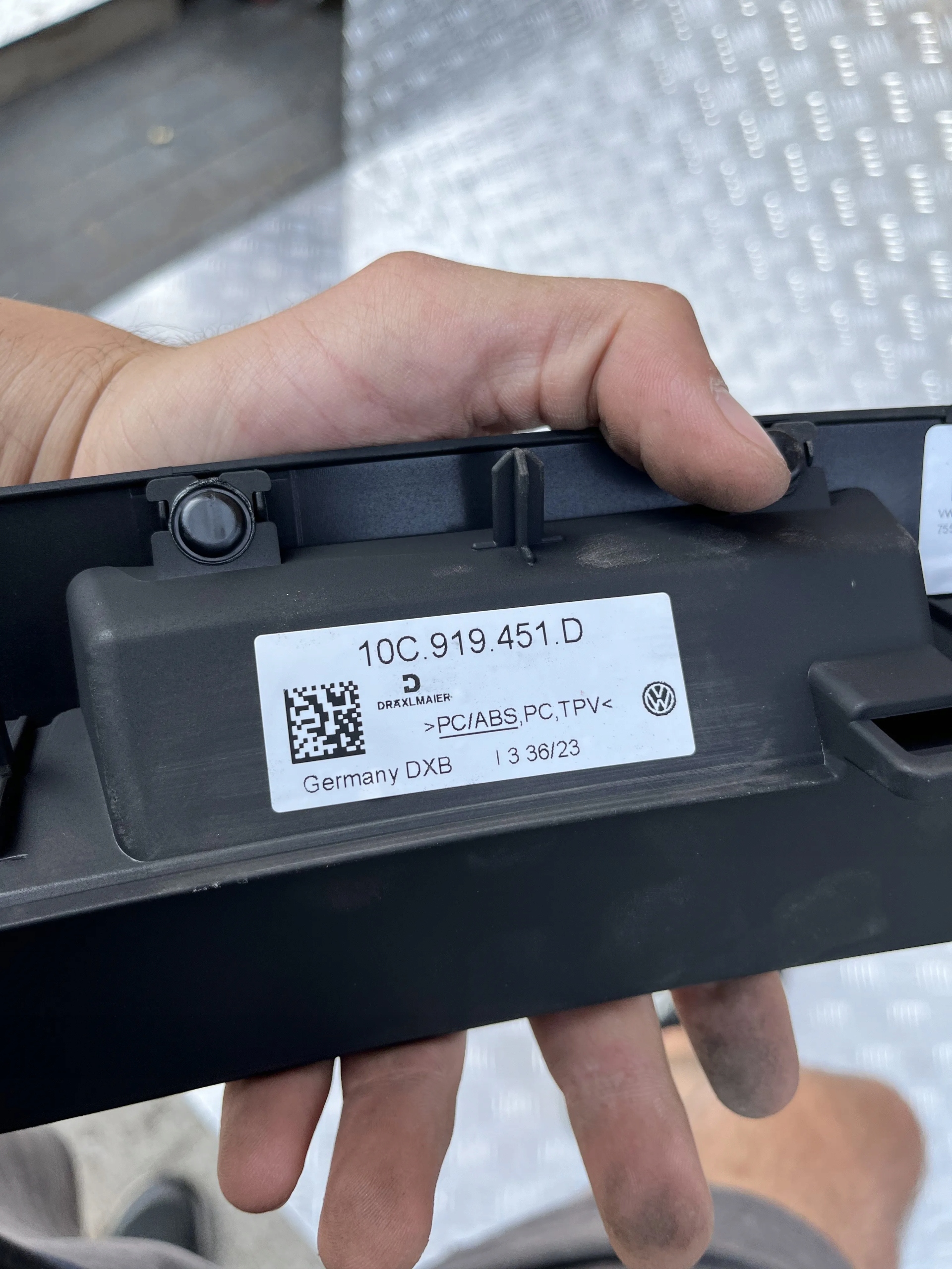 LISTWA ŻARÓWKOWA VW ID.3 ID3 10C919451D