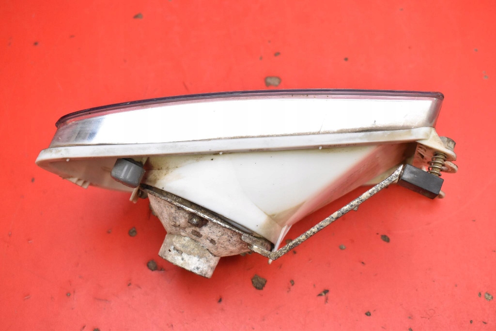 fog light left front front 1Z0941699 SKODA OCTAVIA 2 II 04-08