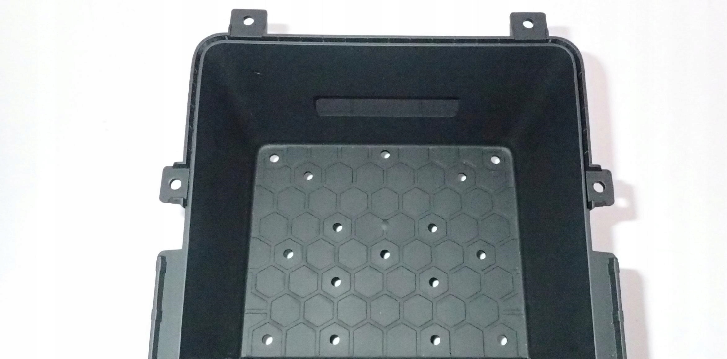 вклад бардачок консоль Audi Q5 SQ5 80A FY 80A864981