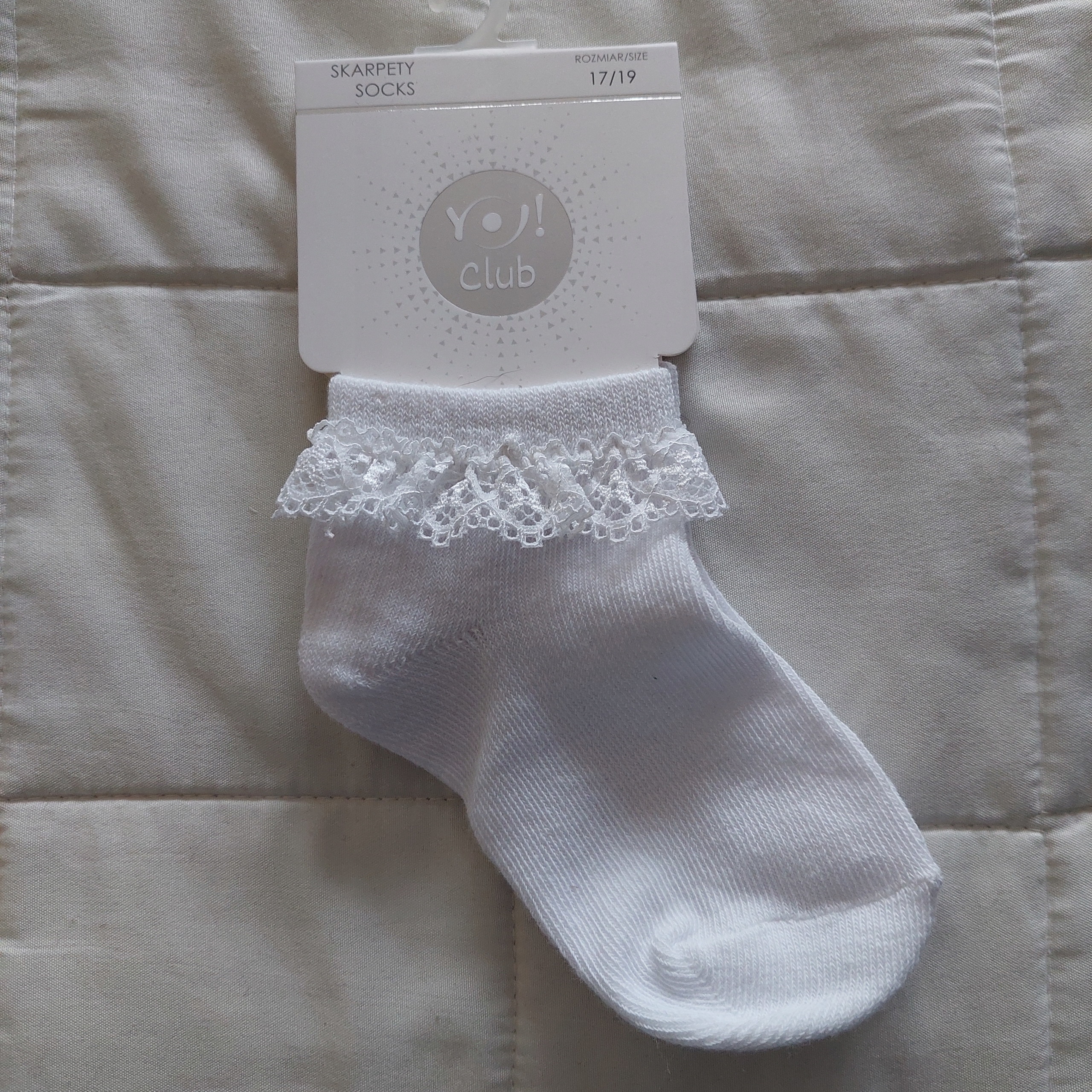 

nowe skarpetki z falbanką YoClub 17/19 (10,5-11,7)