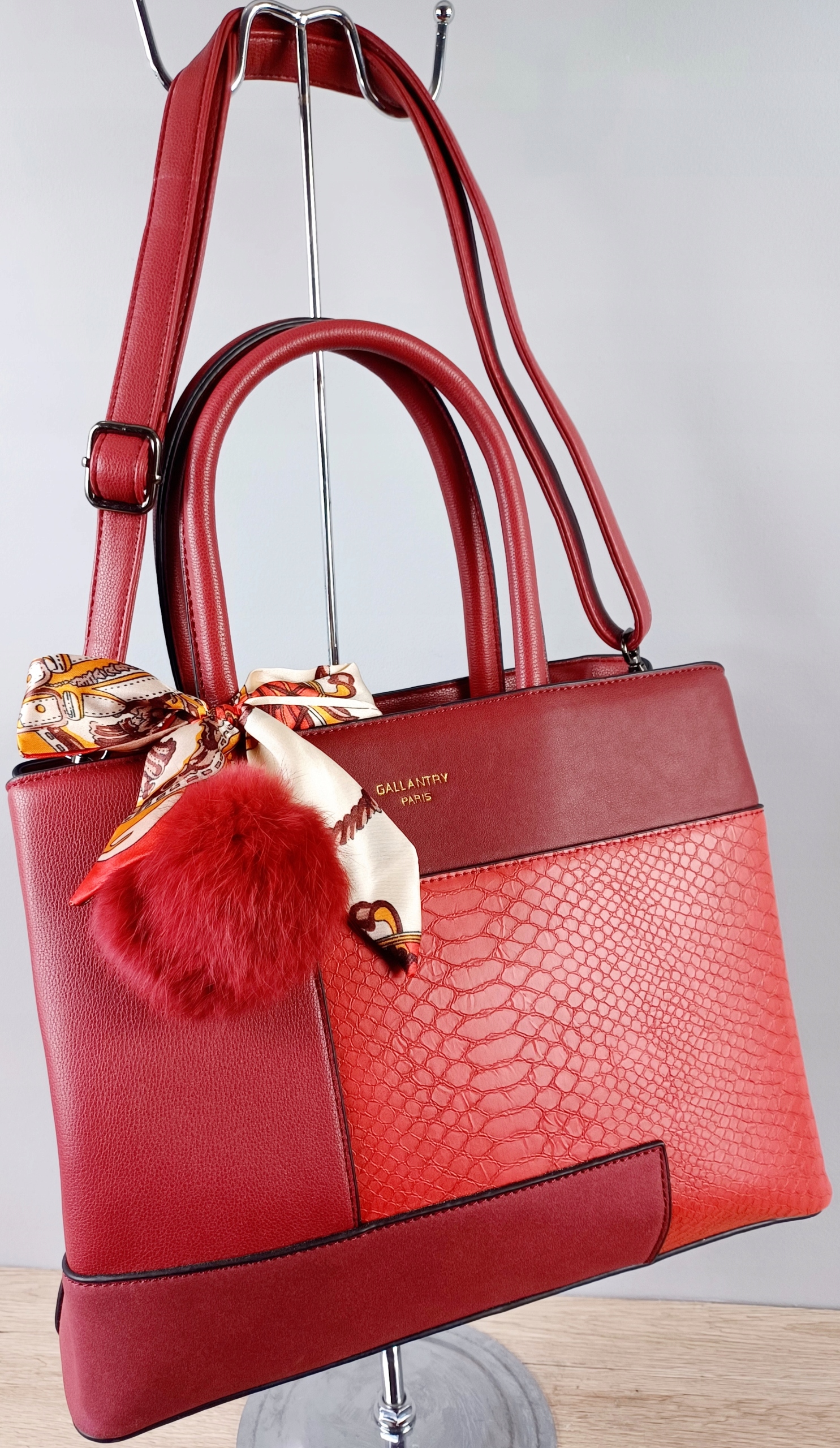 Torebka GALLANTRY CZERWONA torba kuferek CZERWONY Marka inna