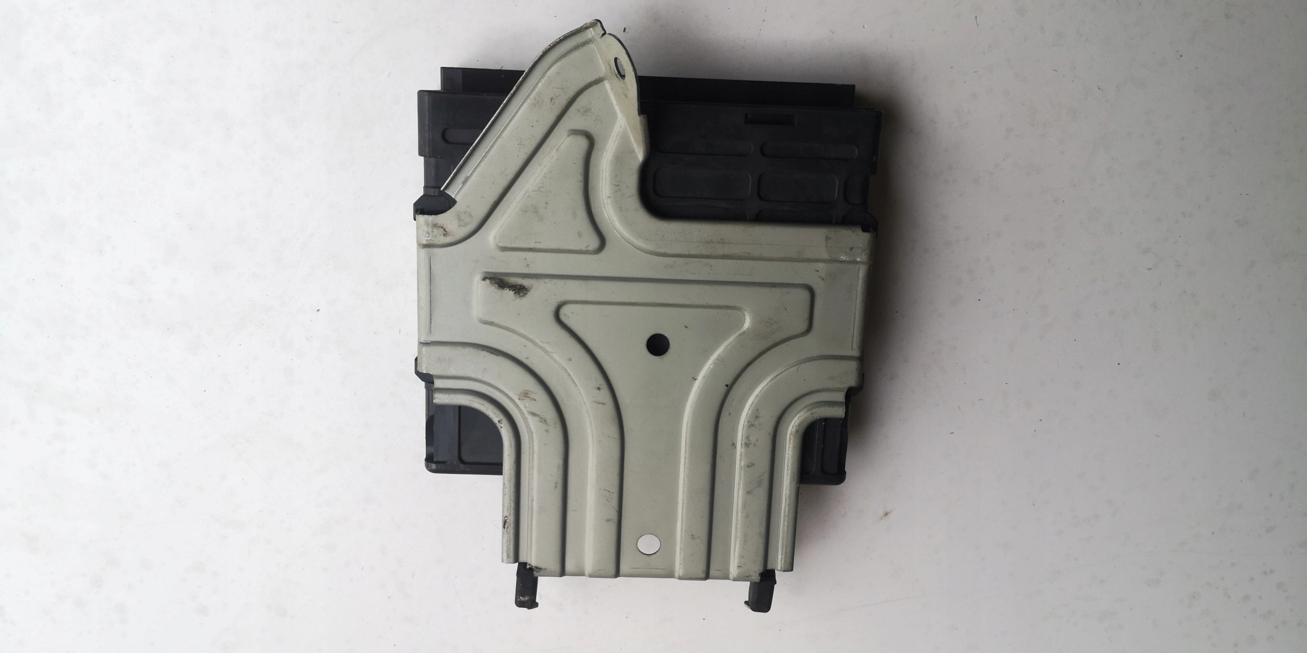 MITSUBISHI OTLANDER Computer ECU 1860A205 modul