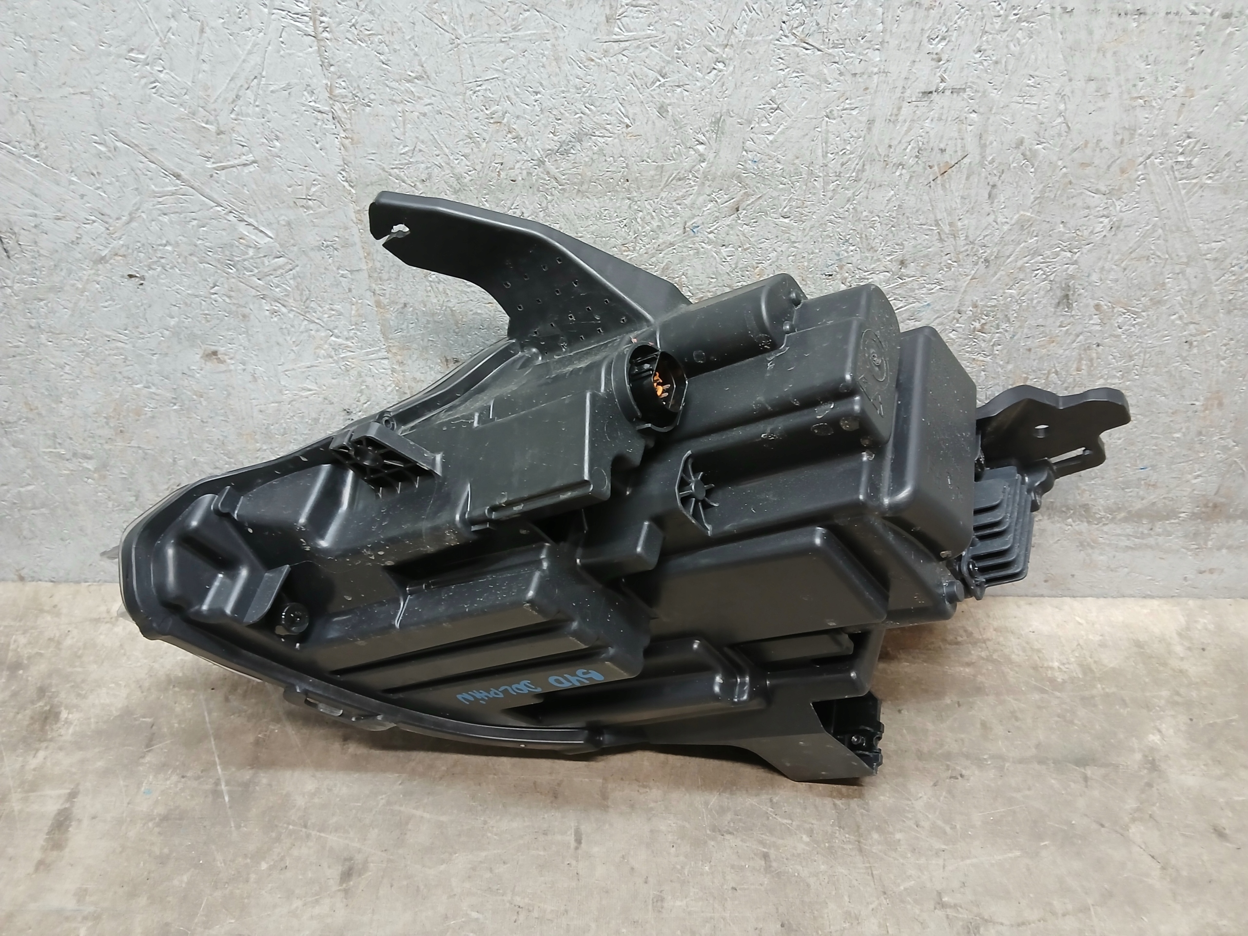 light front right BYD DOLPHIN FULL LED EM2EUL-4121020