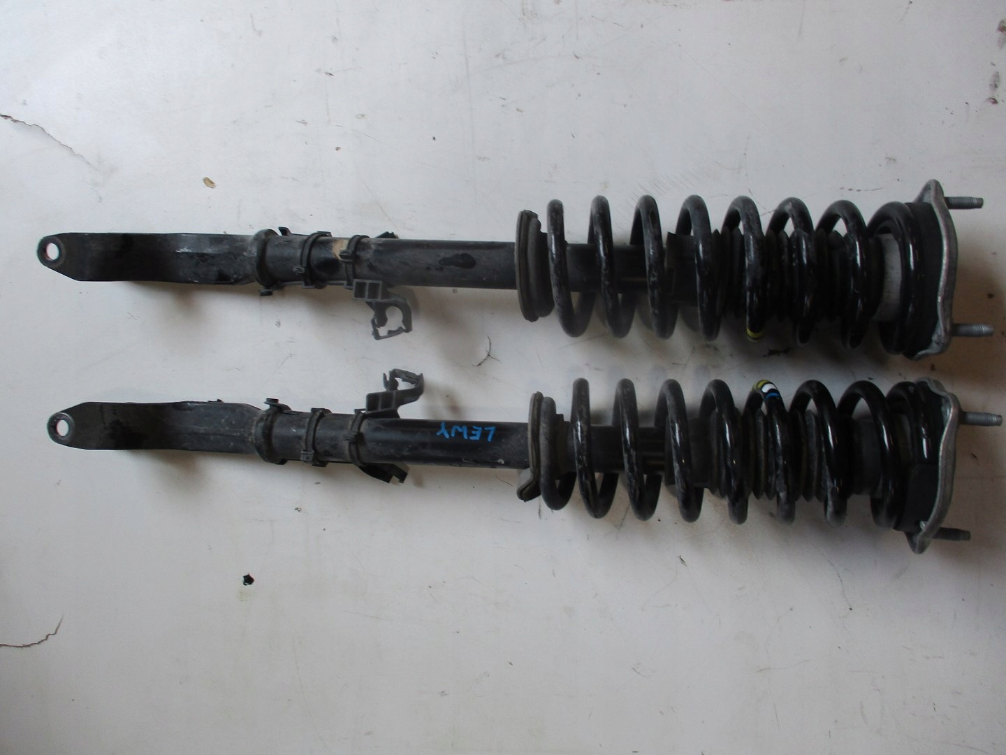 AMORTYZATOR AMOR MERCEDES GLC 2,2CDI PRAWY