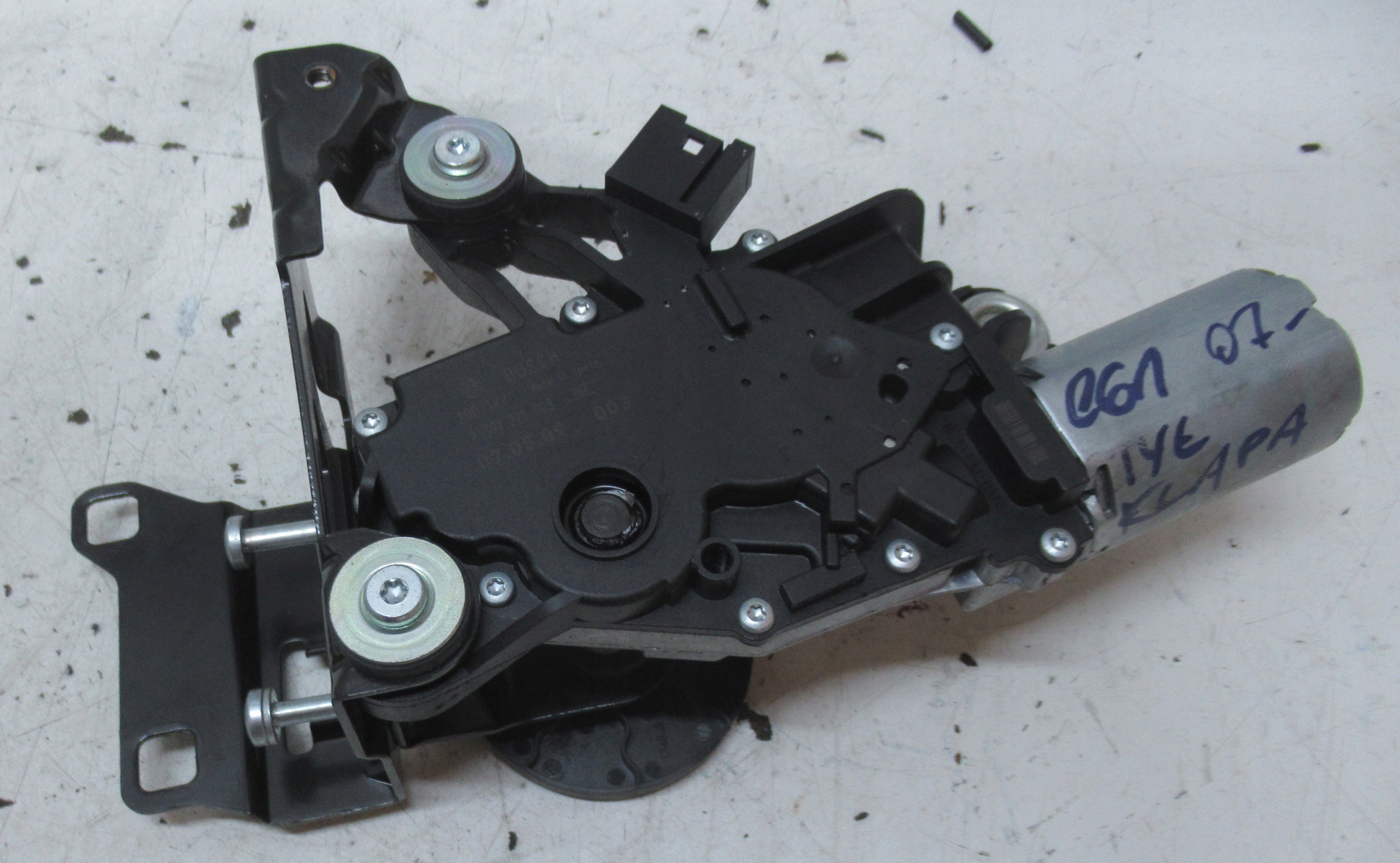 BMW E61 07R motor ablaktörlők far 7171564
