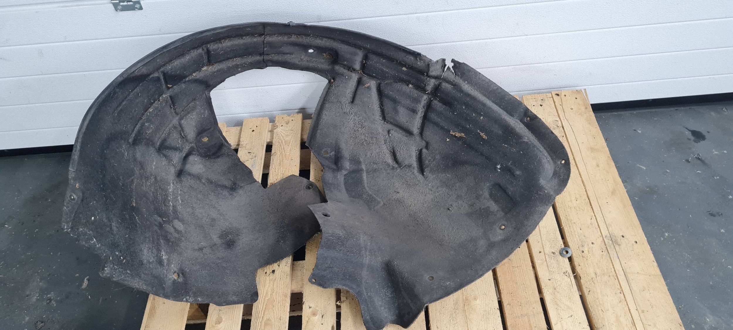 Q5 8R SQ5 LIFT mudguard right right front MATERIAL ORG 8R0821172L