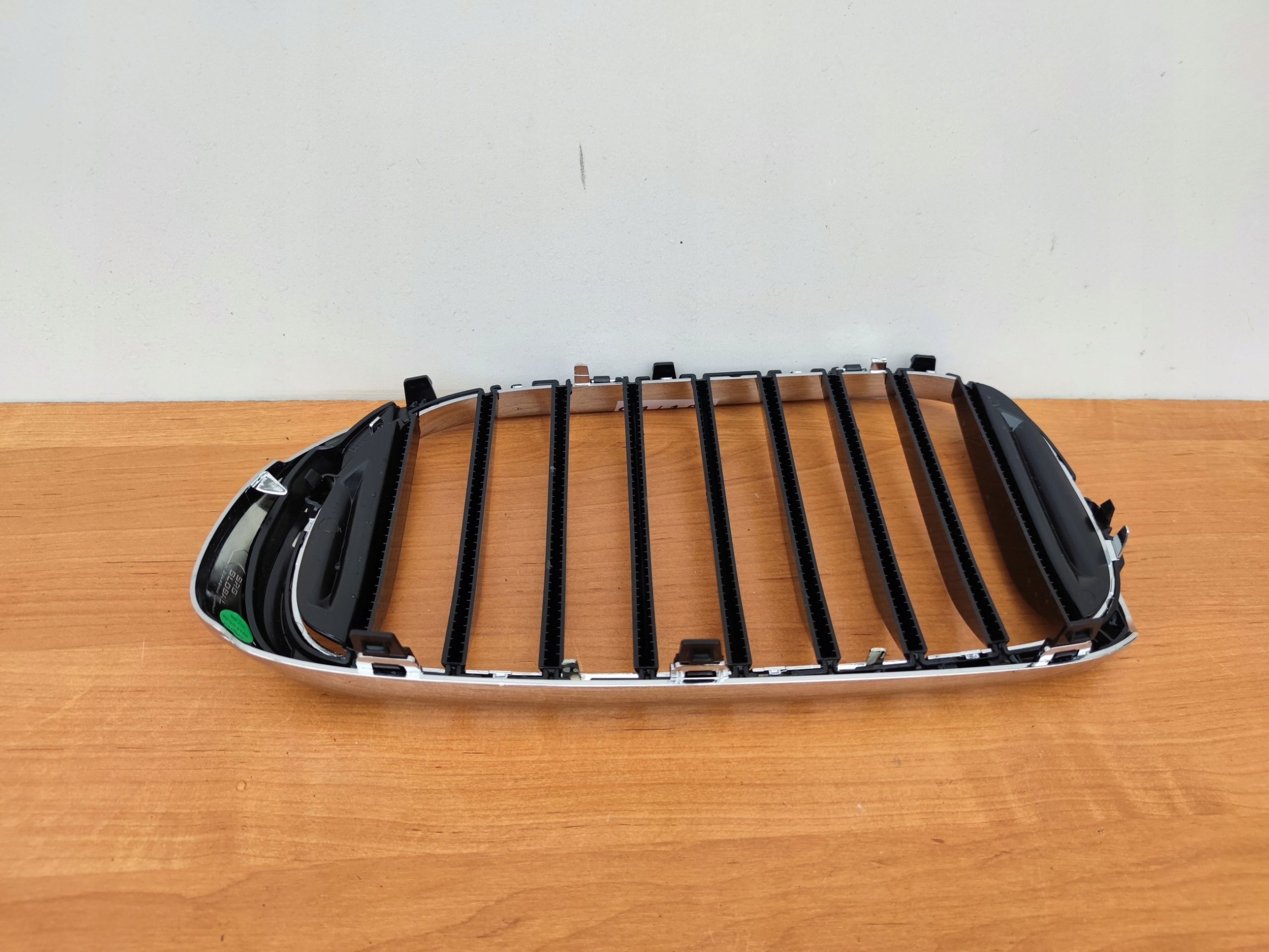 BMW 7 G11 G12 right grille grid kidney grille original