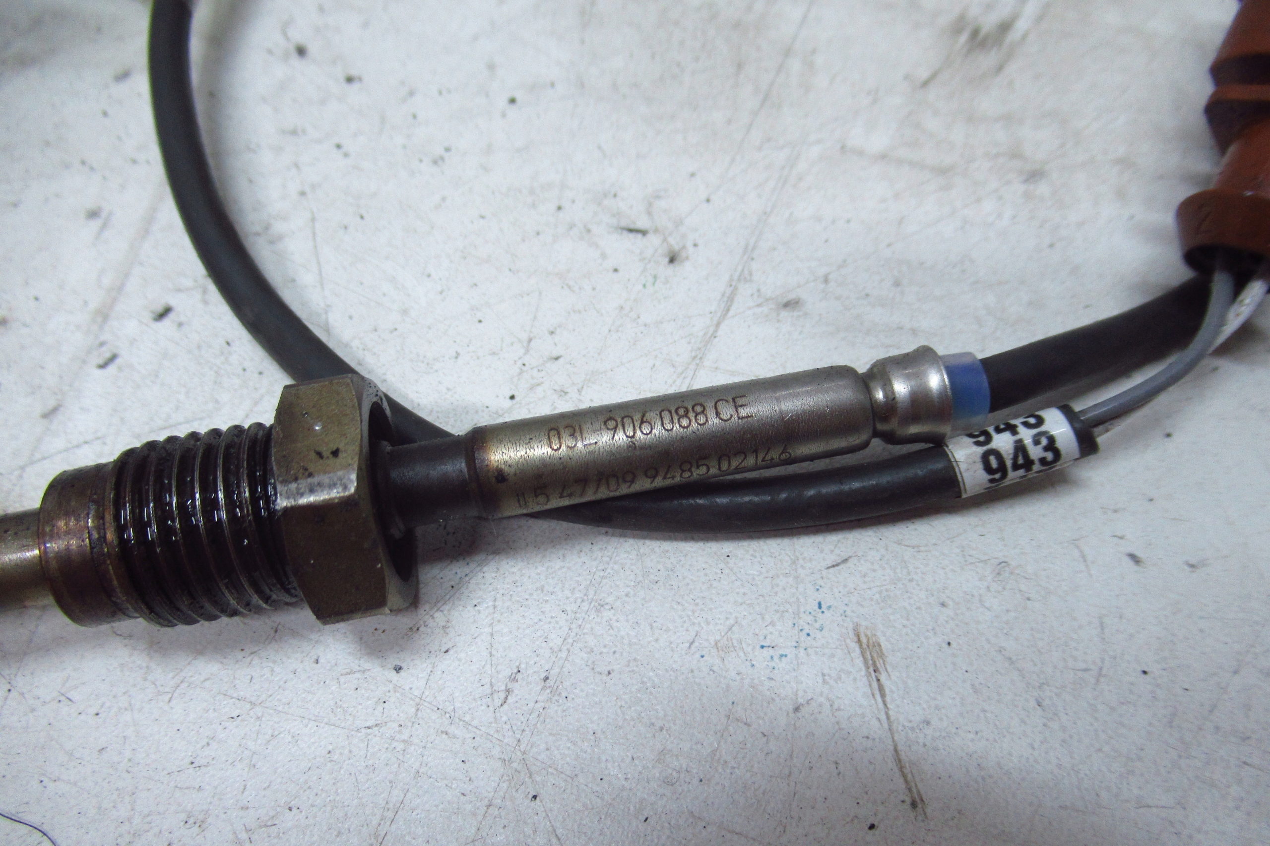 VW PASSAT B6 2.0 Sensor TEMPERATURY Gase