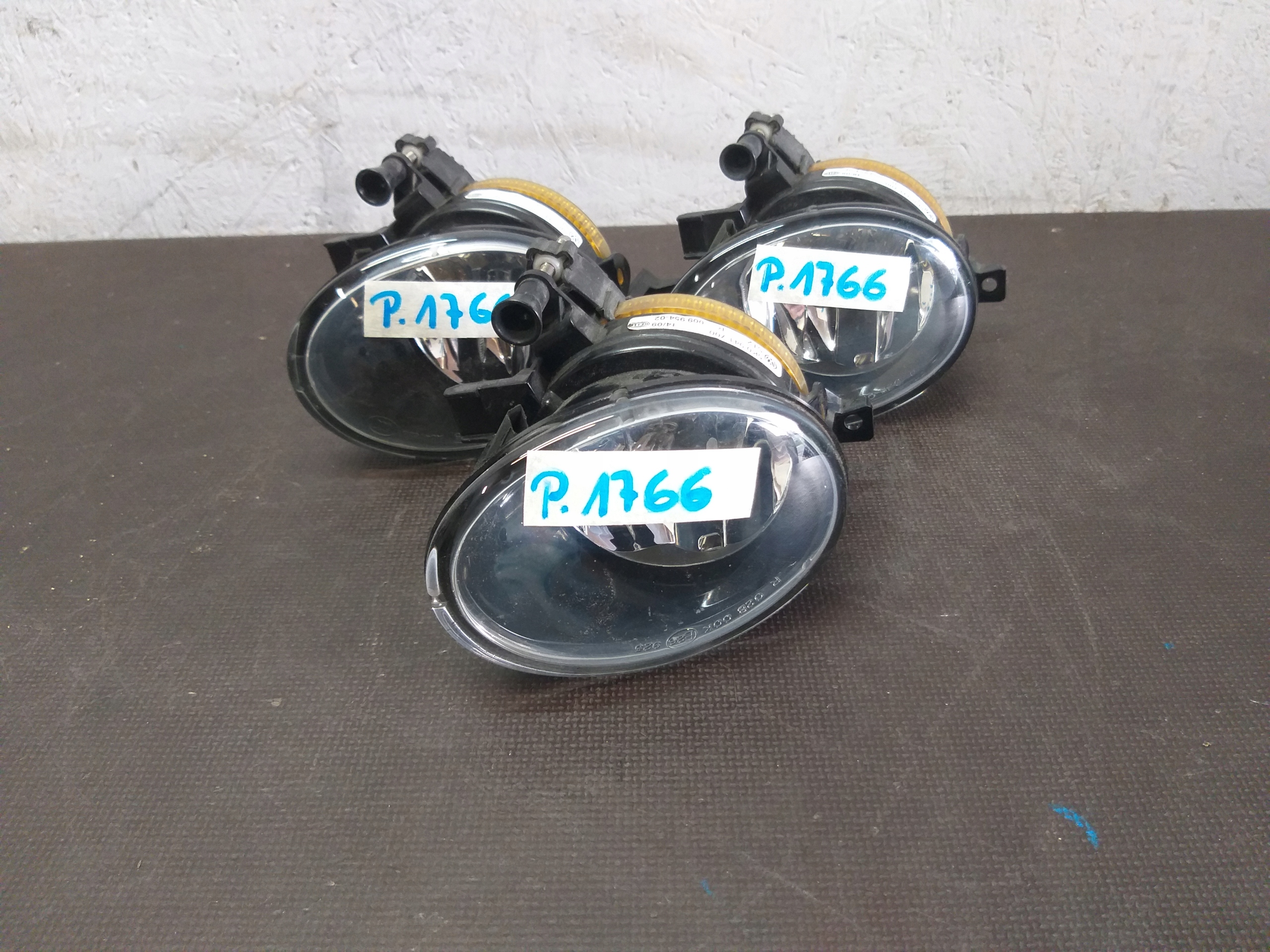 HALOGEN PRAWY VW GOLF VI 6