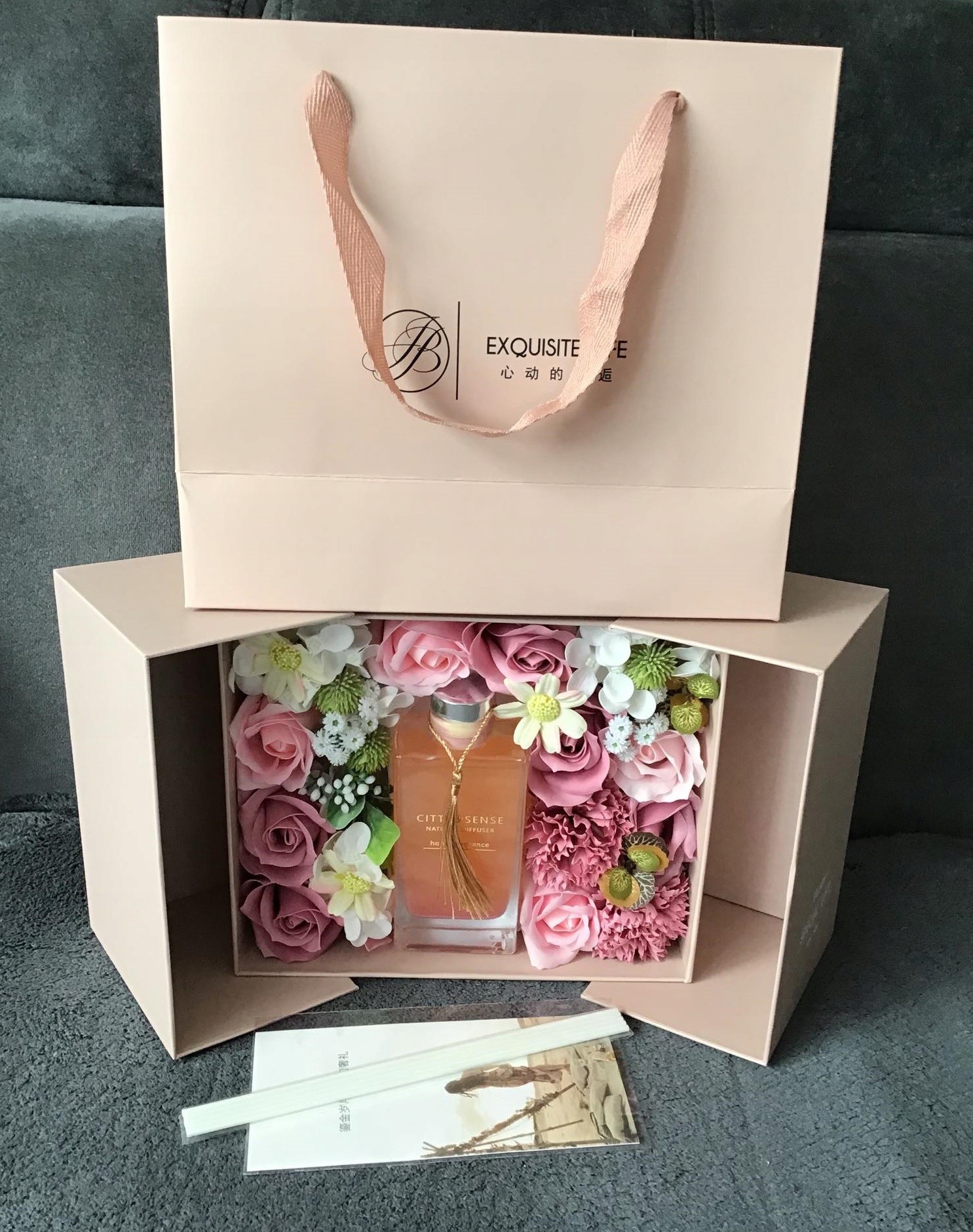 

Flower Box Pachnący Mydlany Bukiet Z Zapachem