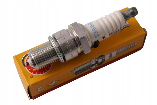 

Świeca Zapłonowa Honda GCVx145 GCVx170 GCVx200