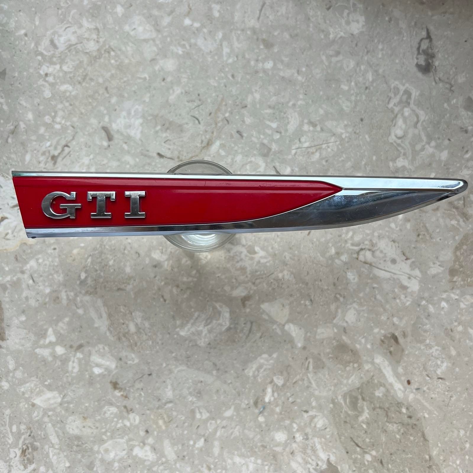 VW GTI Logo, Droite Aile 2G0853688