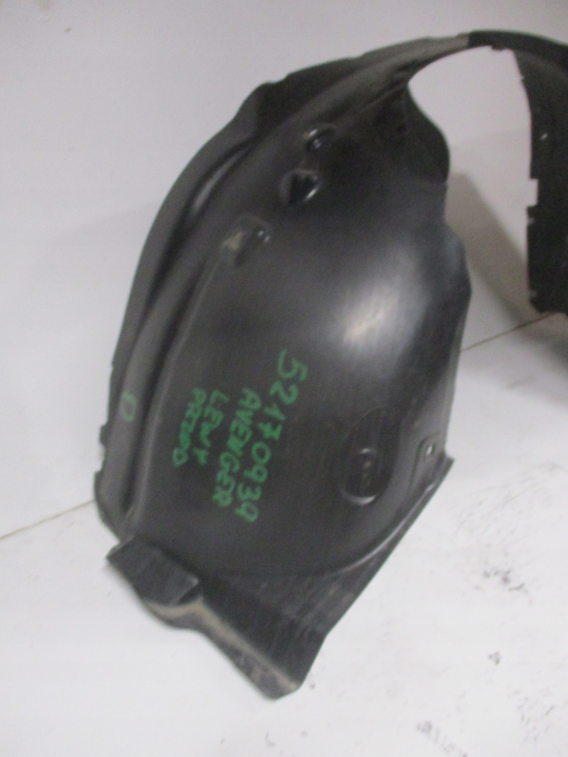 mudguard left right front front JEEP AVENGER 52170940 52170939