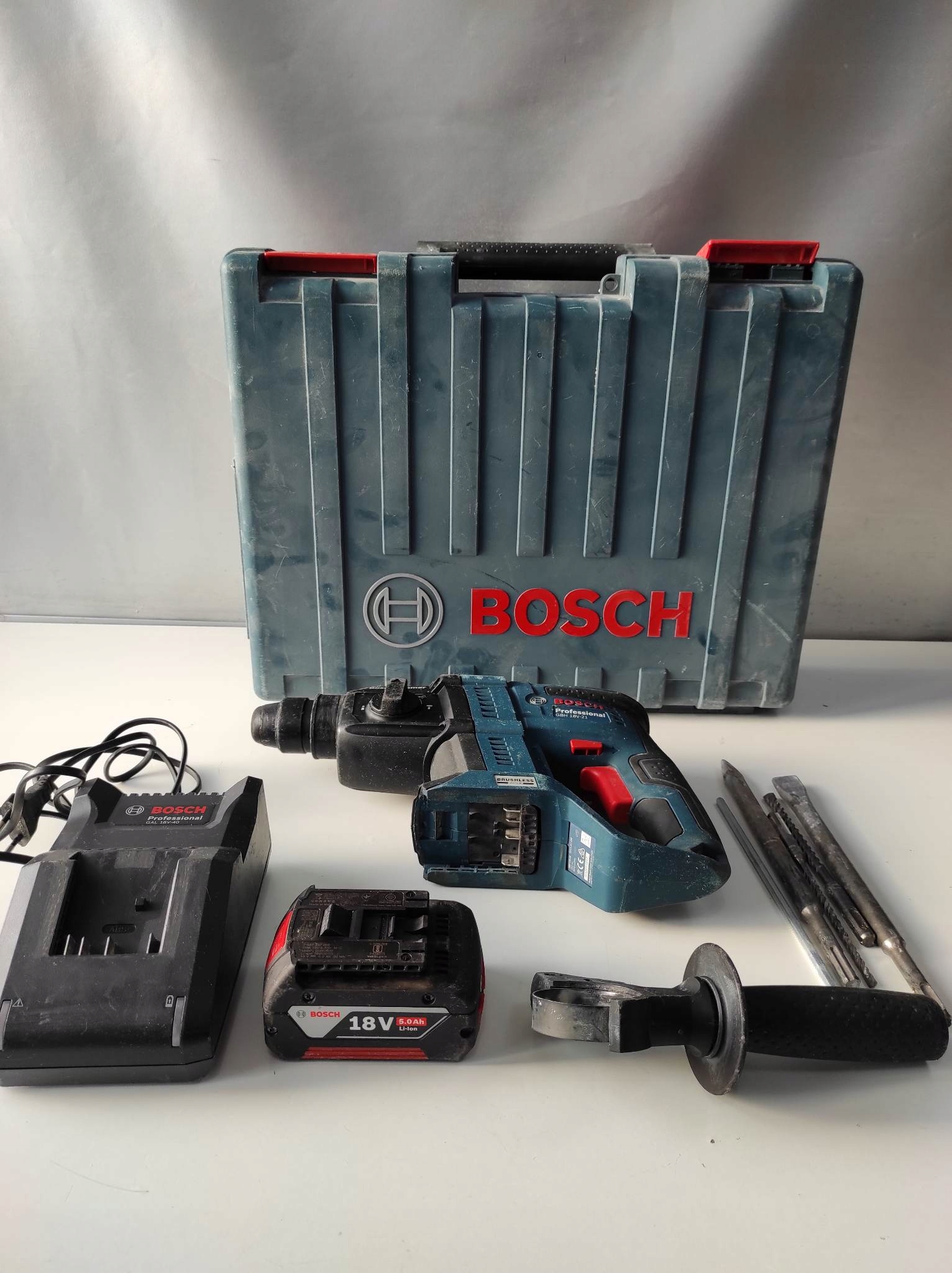 Młotowiertarka Bosch GBH 18V-21 SDS Plus 1 W L10B EAN (GTIN) 4059952582481