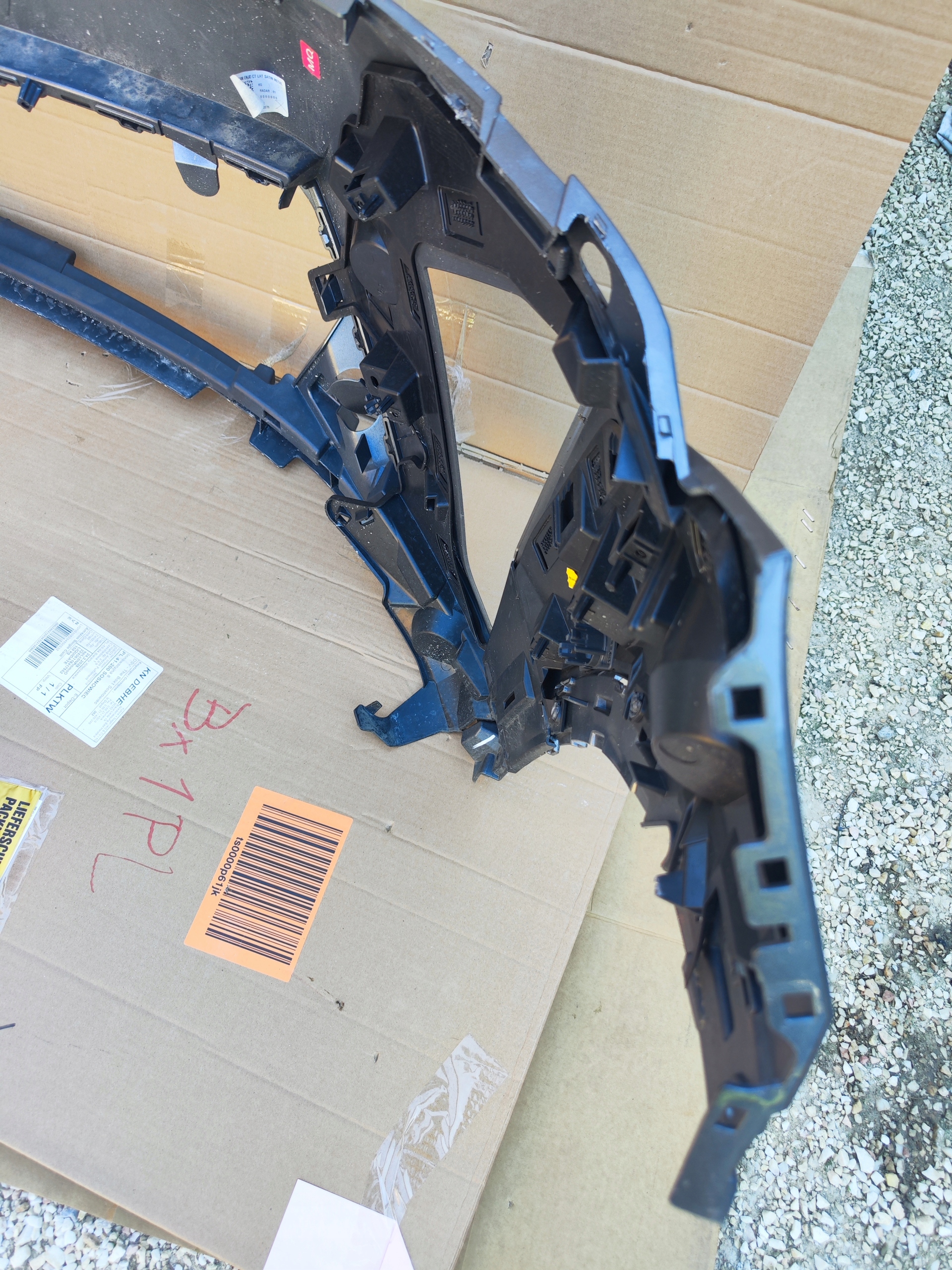 bumper front front RENAULT SCENIC 5 V 24- 622230280r 622230280