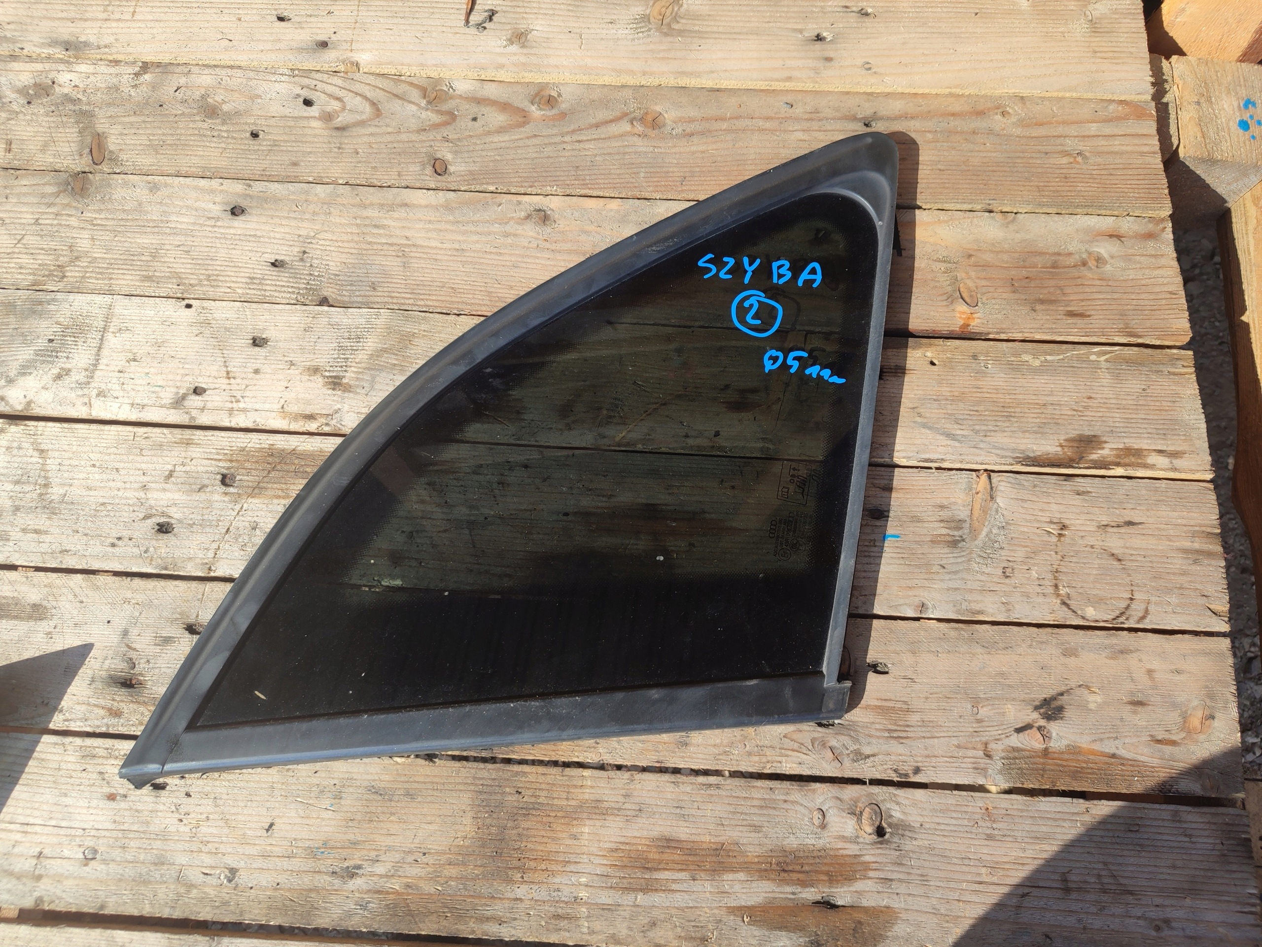 window bodywork right rear right rear part AUDI Q5 8R