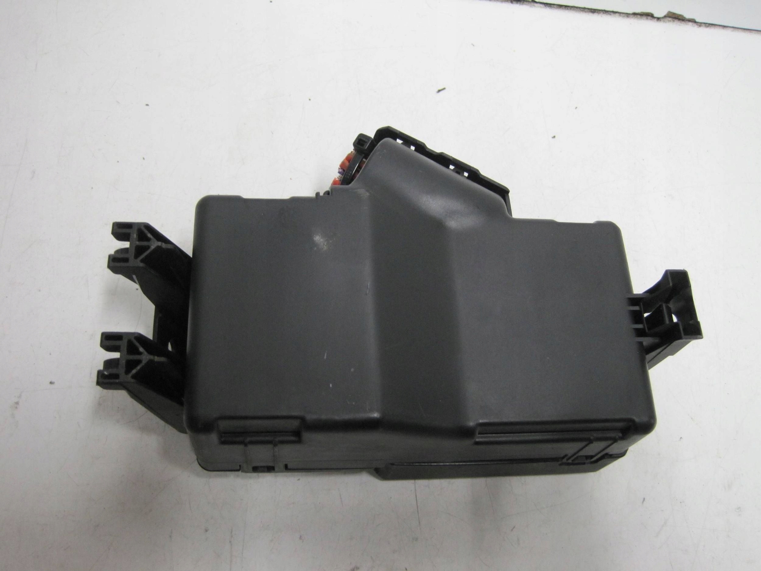 Module fusibles OPEL ASTRA K 15533696