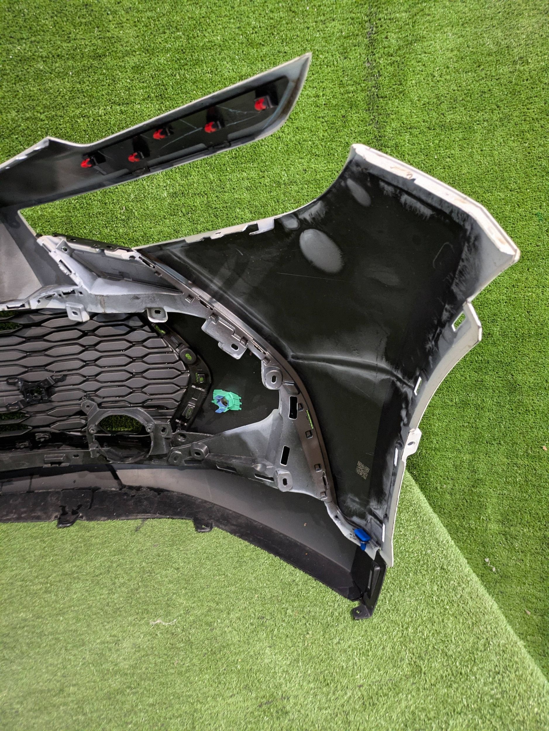 front bumper front TOYOTA C-HR II NR.Z9828