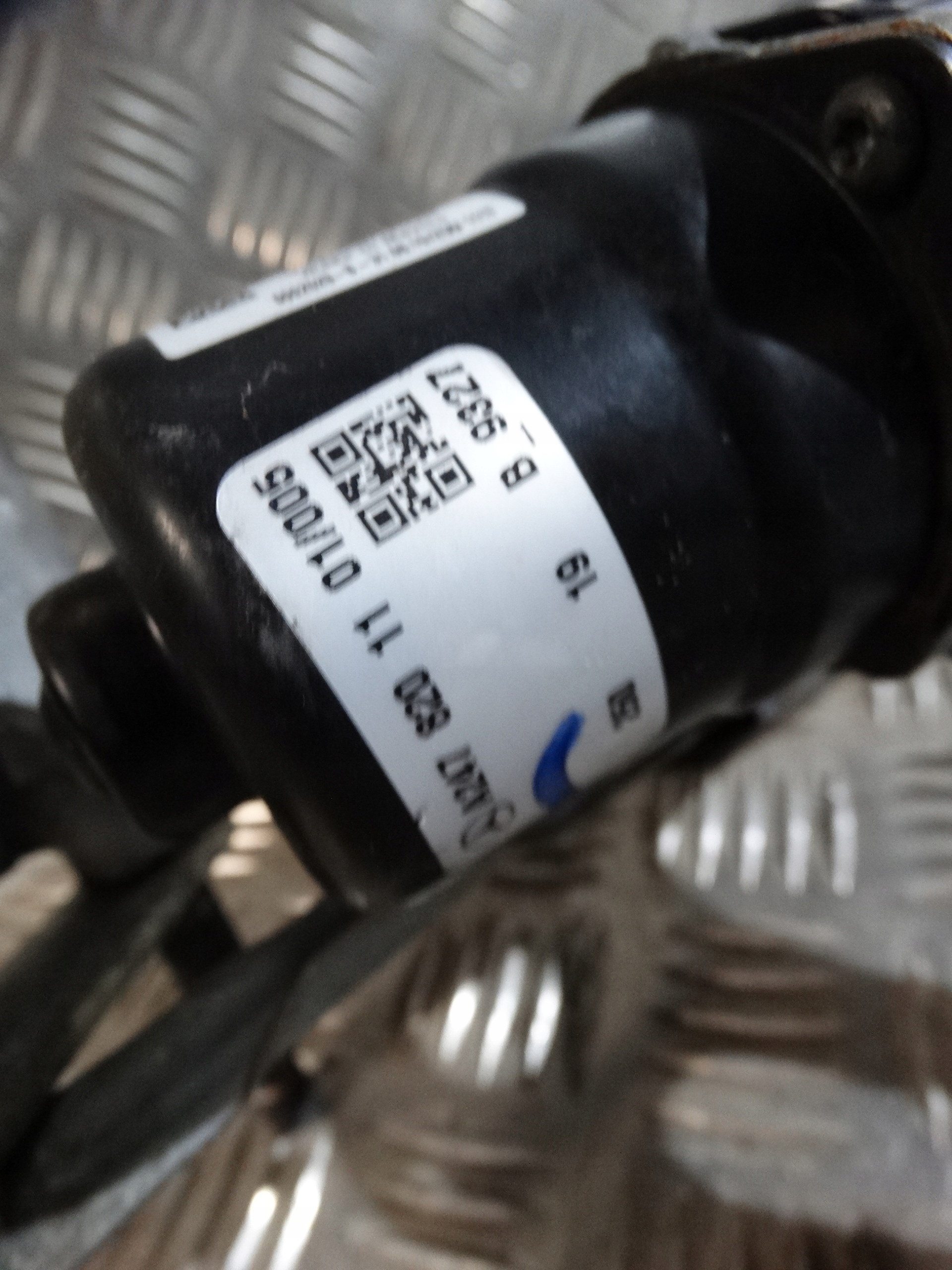 WISCHERGESTÄNGE MERCEDES GLB X247 W247 1