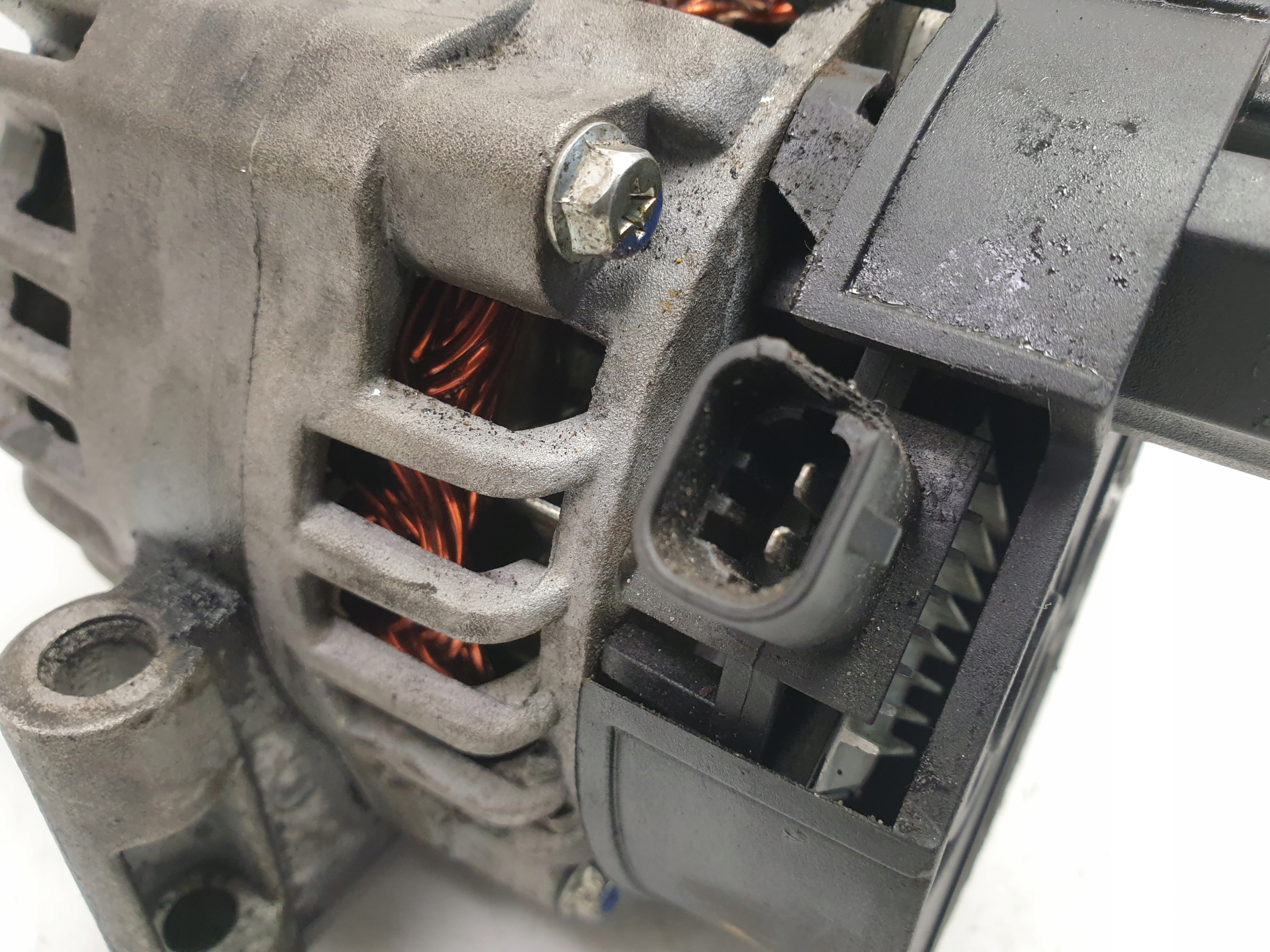 Opel Meriva B 1.7 CDTI ALTERNATOR Producent części Opel OE