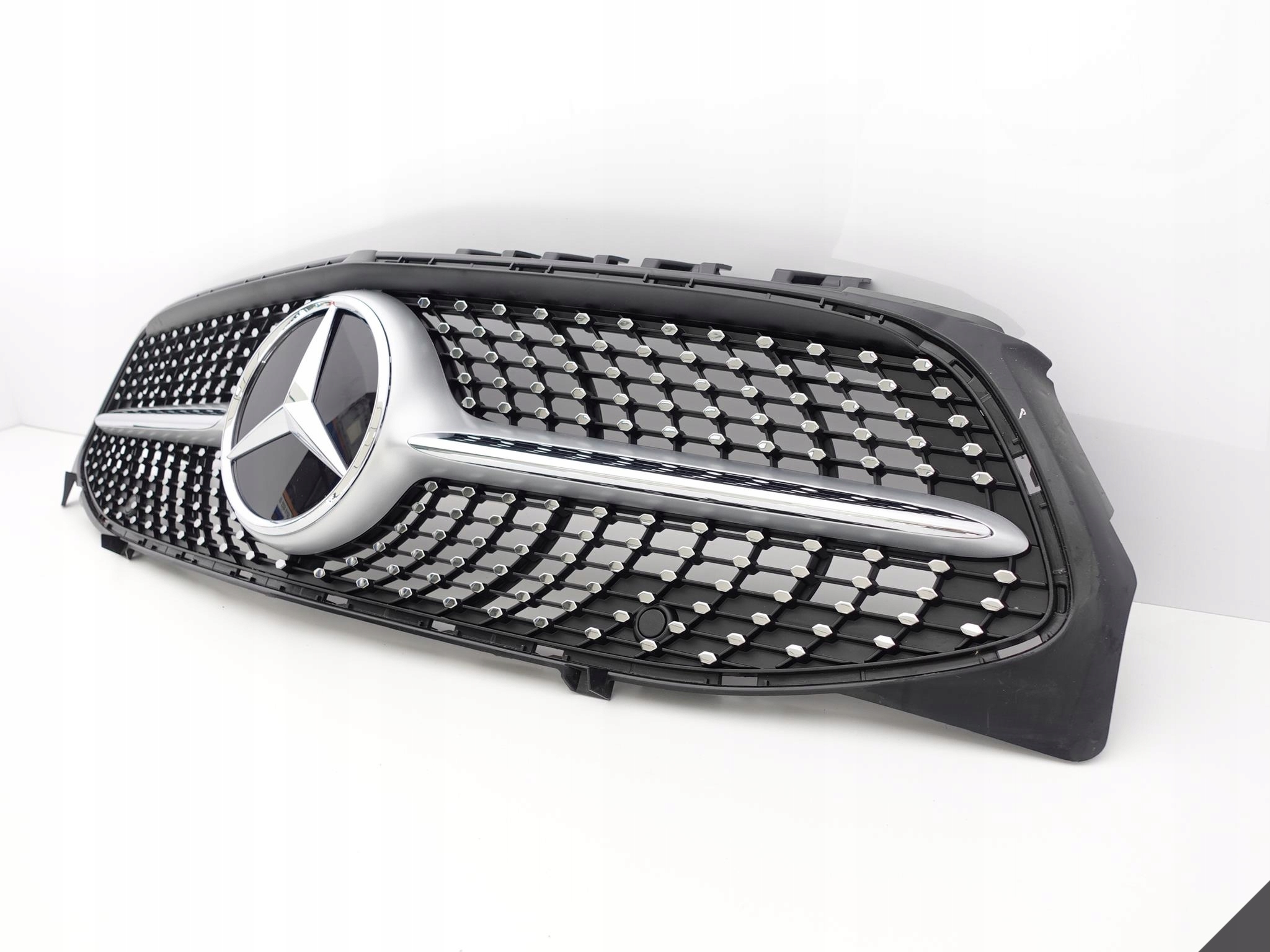 MERCEDES CLA X118 C118 AMG 19- DIAMOND Grill