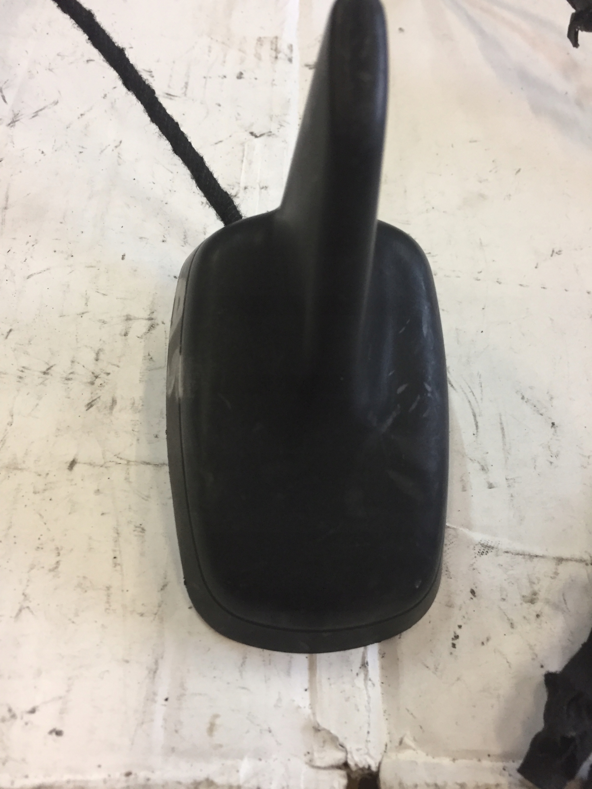 AUDI A4 B8 A5 LY9B Antenne Toit REKIN 8T0035503D