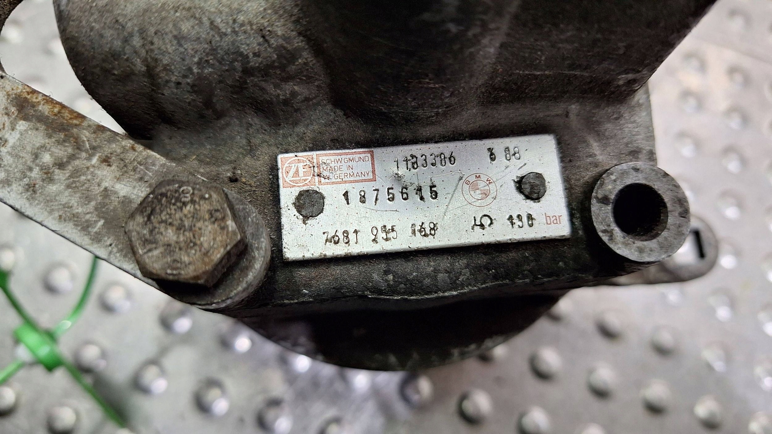 servo pump 1133386 7681955168 BMW 3 E36 5 E34