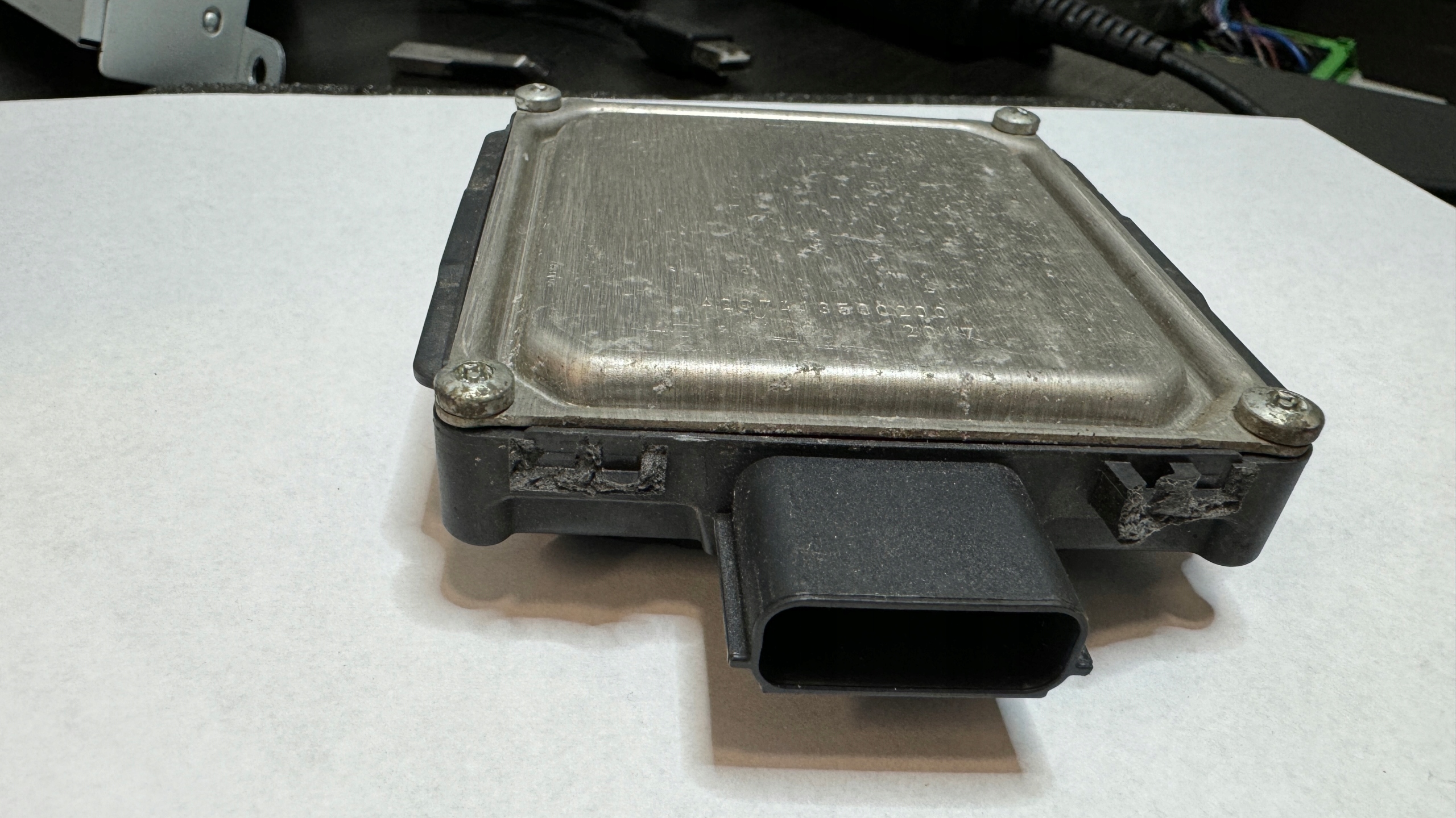 Moduł BLIS Ford EDGE GALAXY S-MAX martwe pole Numer katalogowy części HM2T-14D453-AA