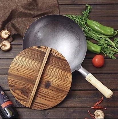 Patelnia Wok Pronett Wok 35 cm Wykonana ze Stali Węglowej Wytrzymała Linia Wok