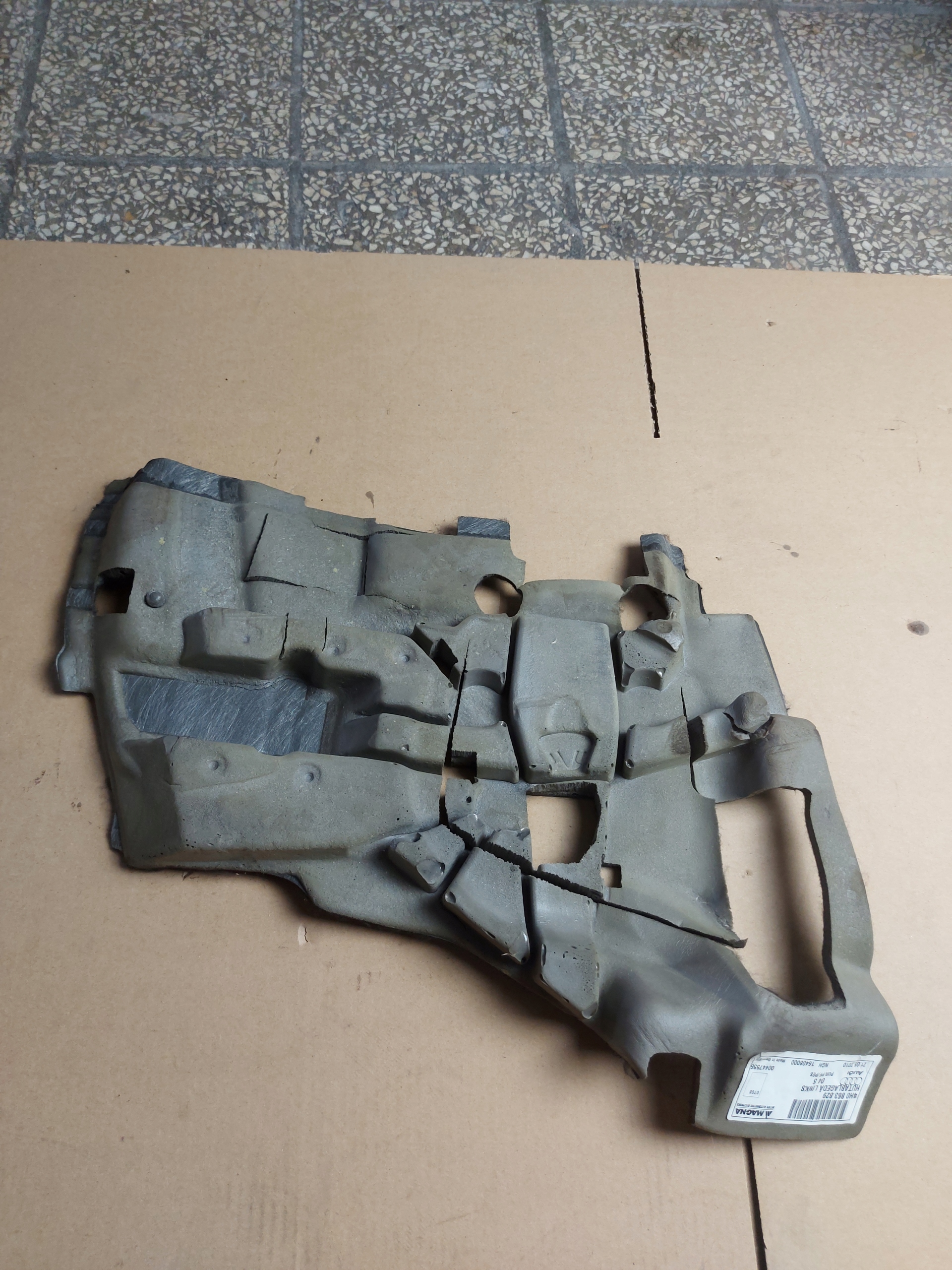 Insonorisation PIANKA Console Gauche AUDI A8 D4 4H OE
