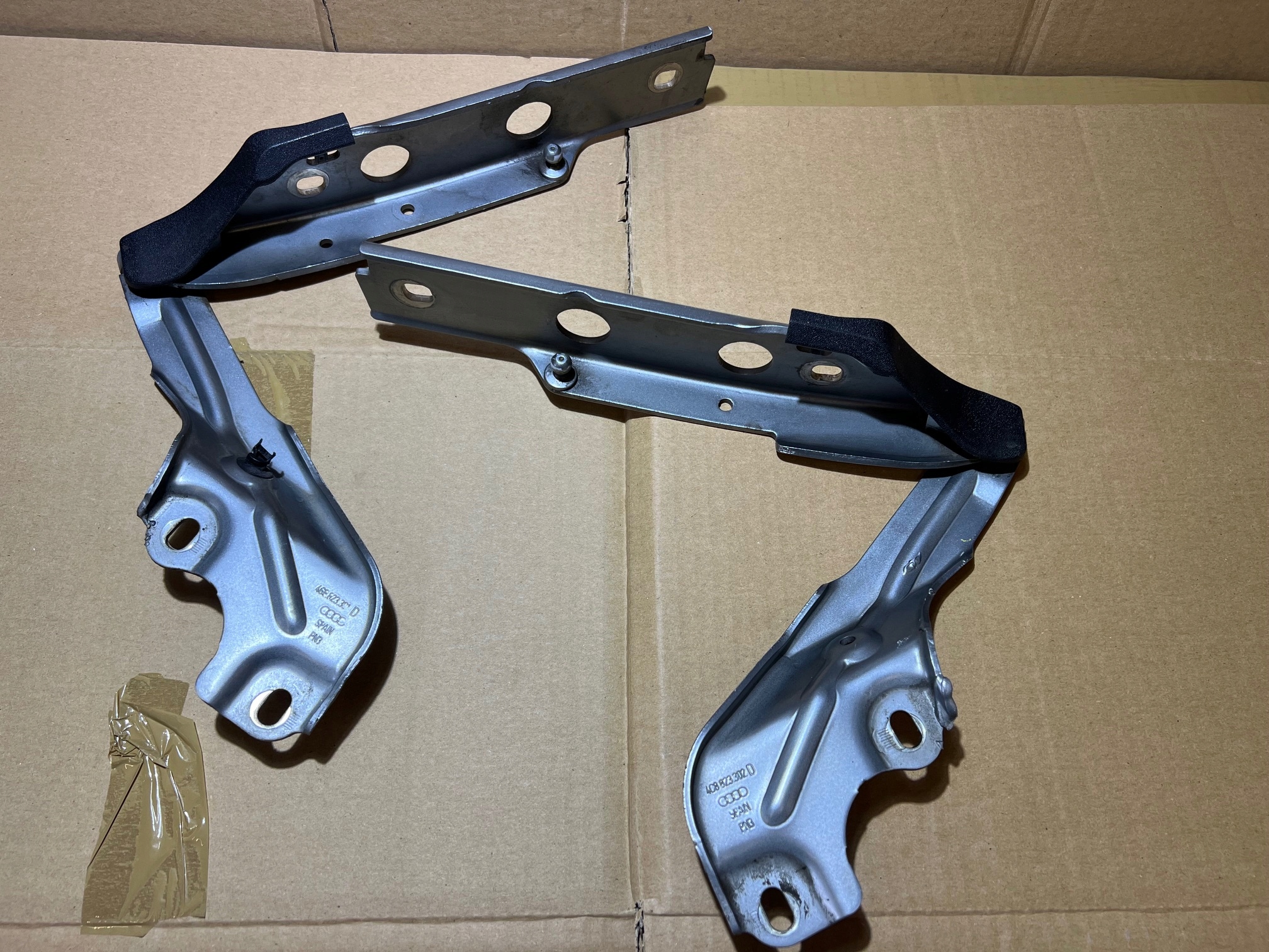 A6 C7 LY7G hinges hinge bonnets right left KOMPLET 4G8823302D 4G8823301D