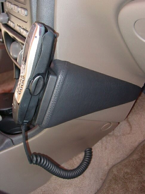 Držák na telefon Kuda Pontiac Grand Am od roku 1998