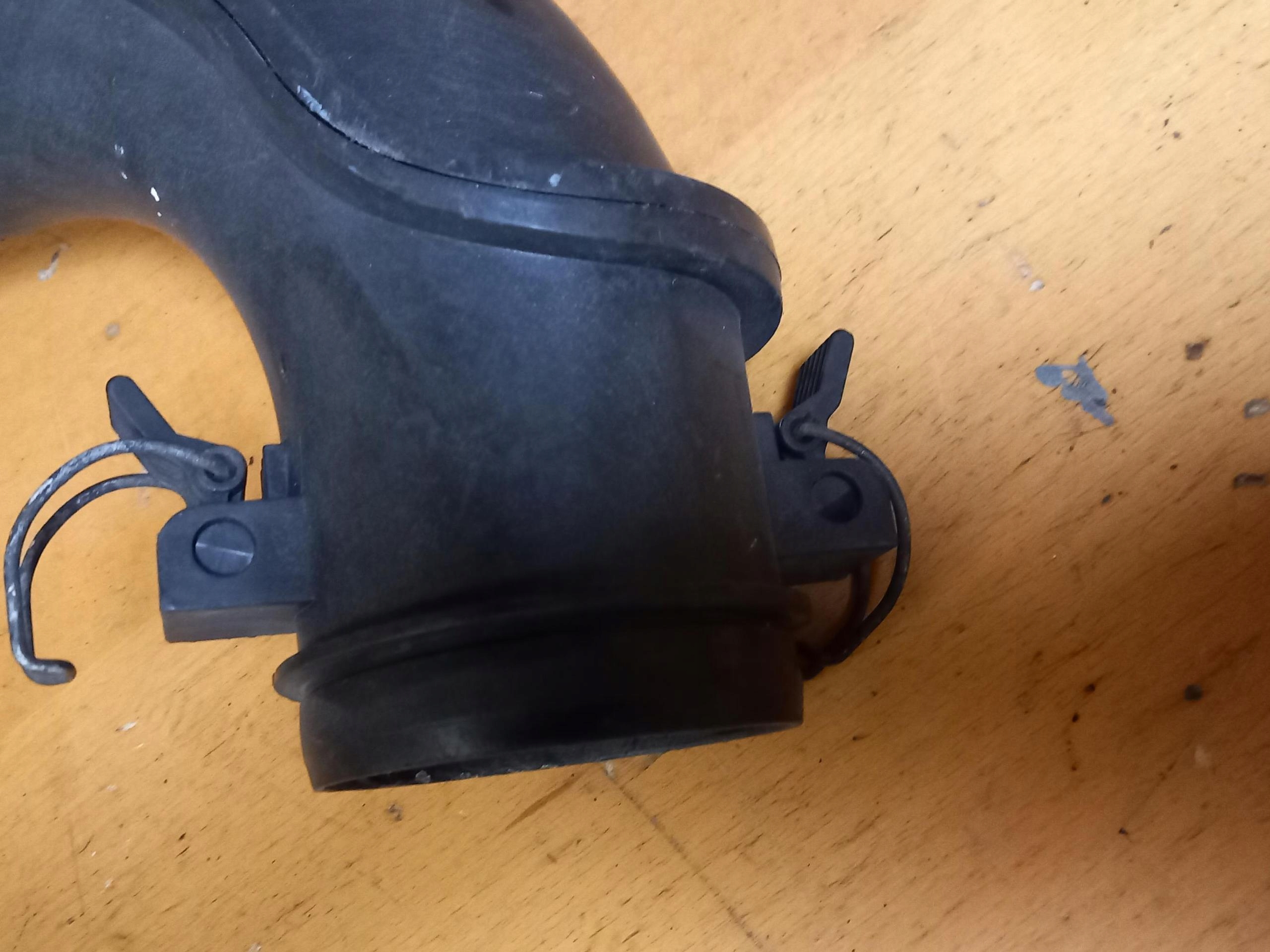 pipe wiring air FORD TRANSIT MK7 2.2 TDCI 6C11-9R504-CB
