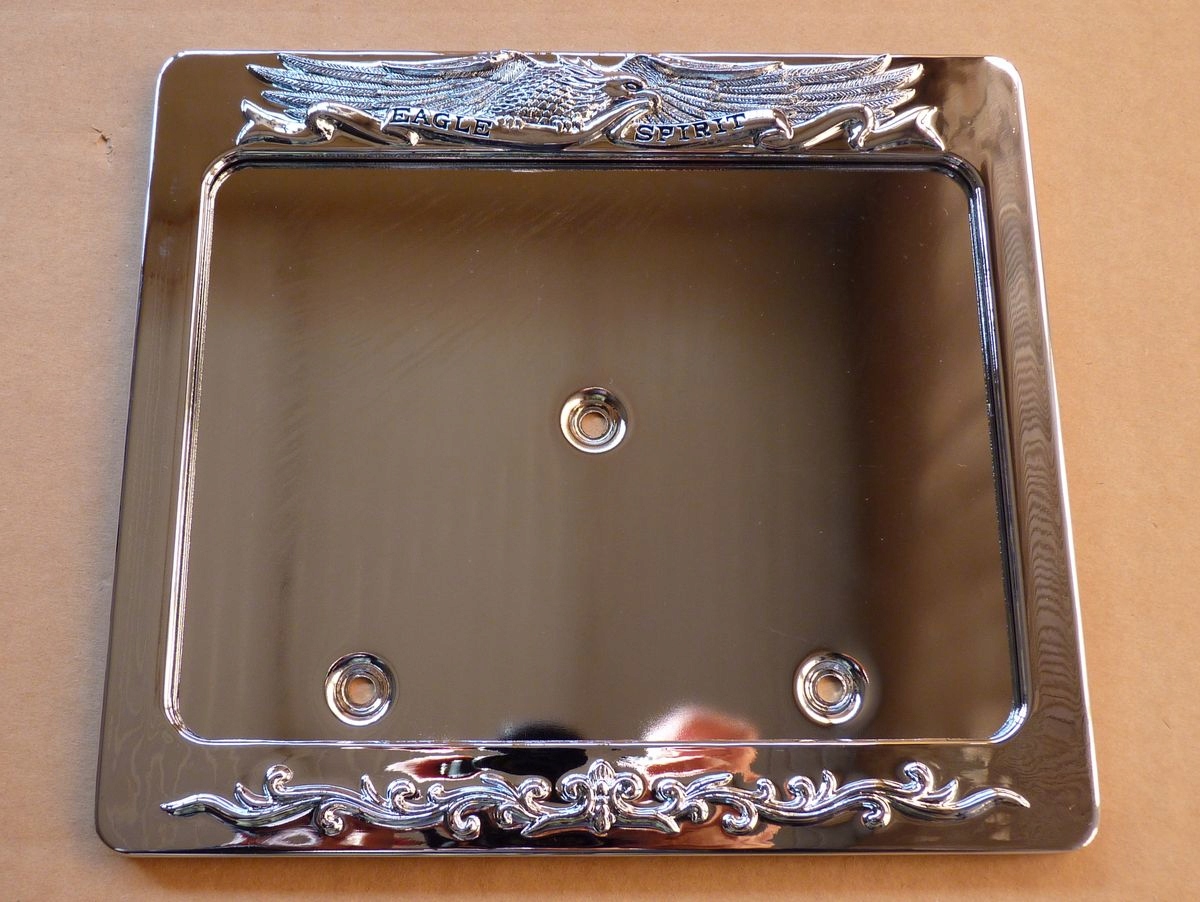 CHROMOWANA RAMKA TABLICY REJESTRACYJNEJ METALOWA ORZEŁ HIGHWAY HAWK