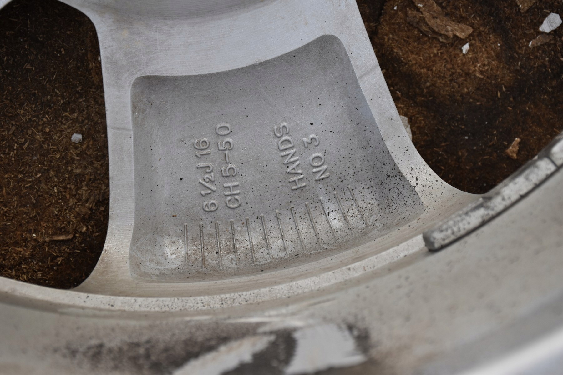 disk hliníkový DACIA DUSTER 6,5" x 16" 5x114,3 ET50 403006101R