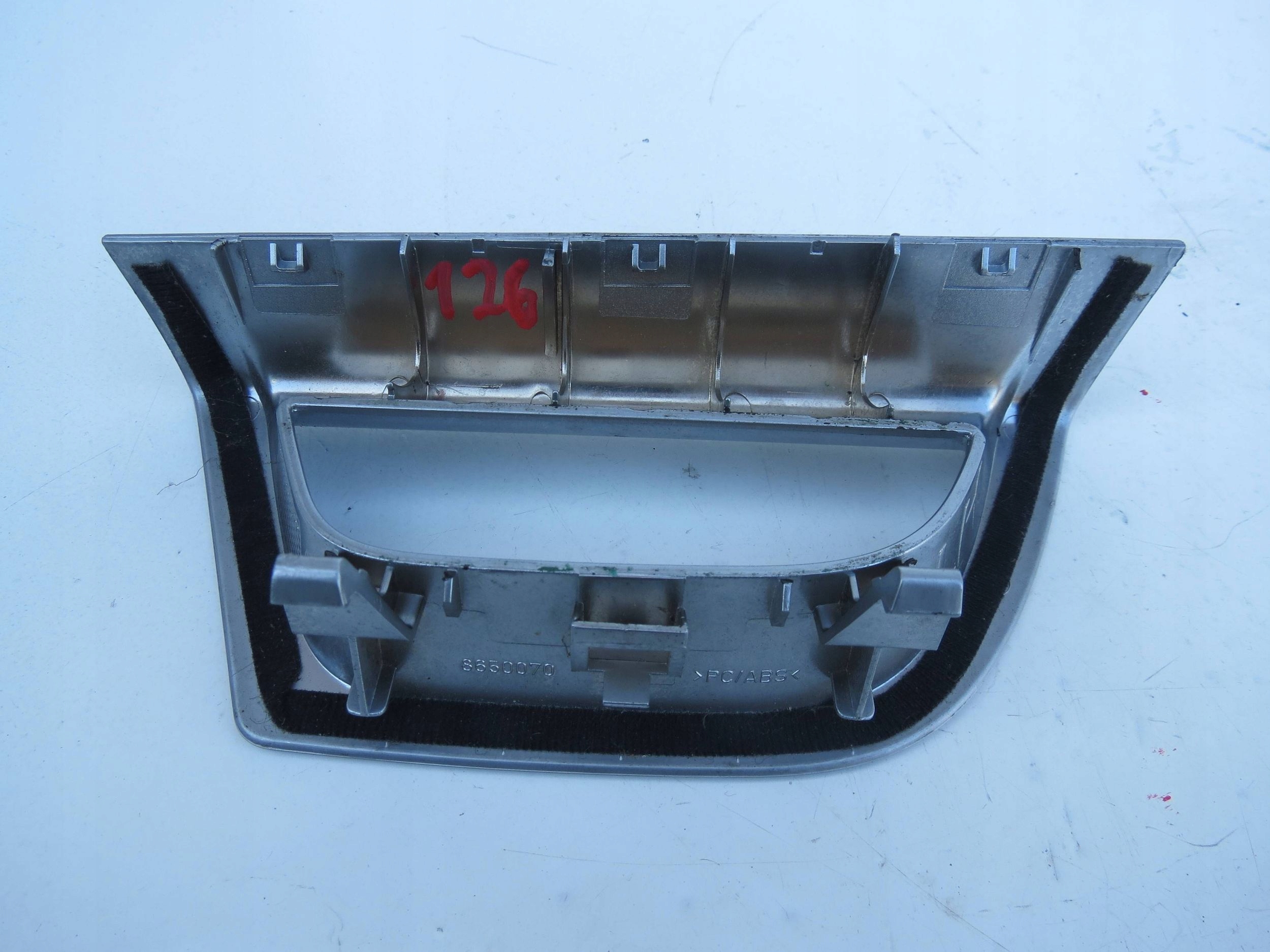 handle door left rear part VOLVO XC90 4.4 V8 8650070