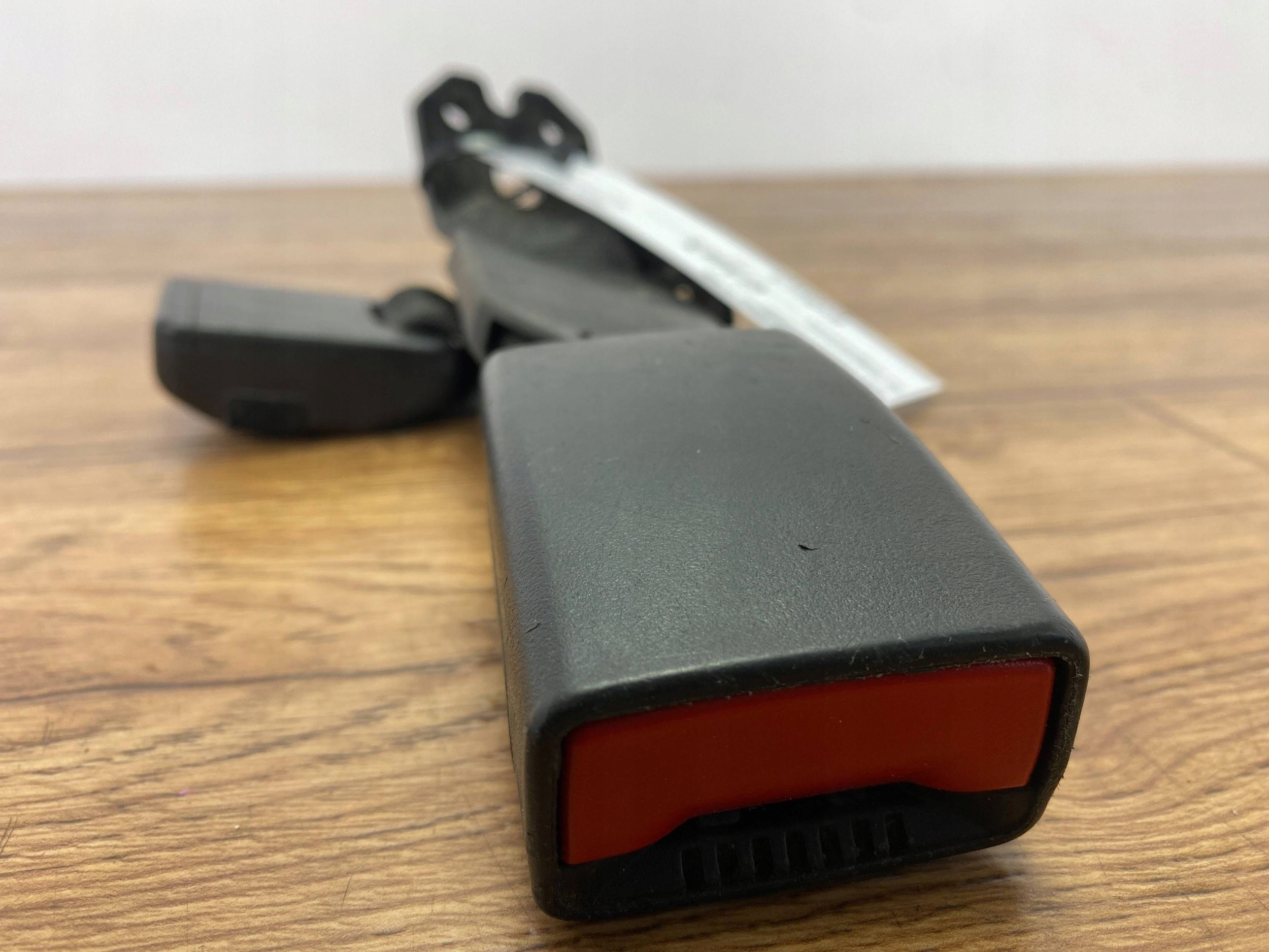 крепление ремня заднего Cadillac CTS III 2014+