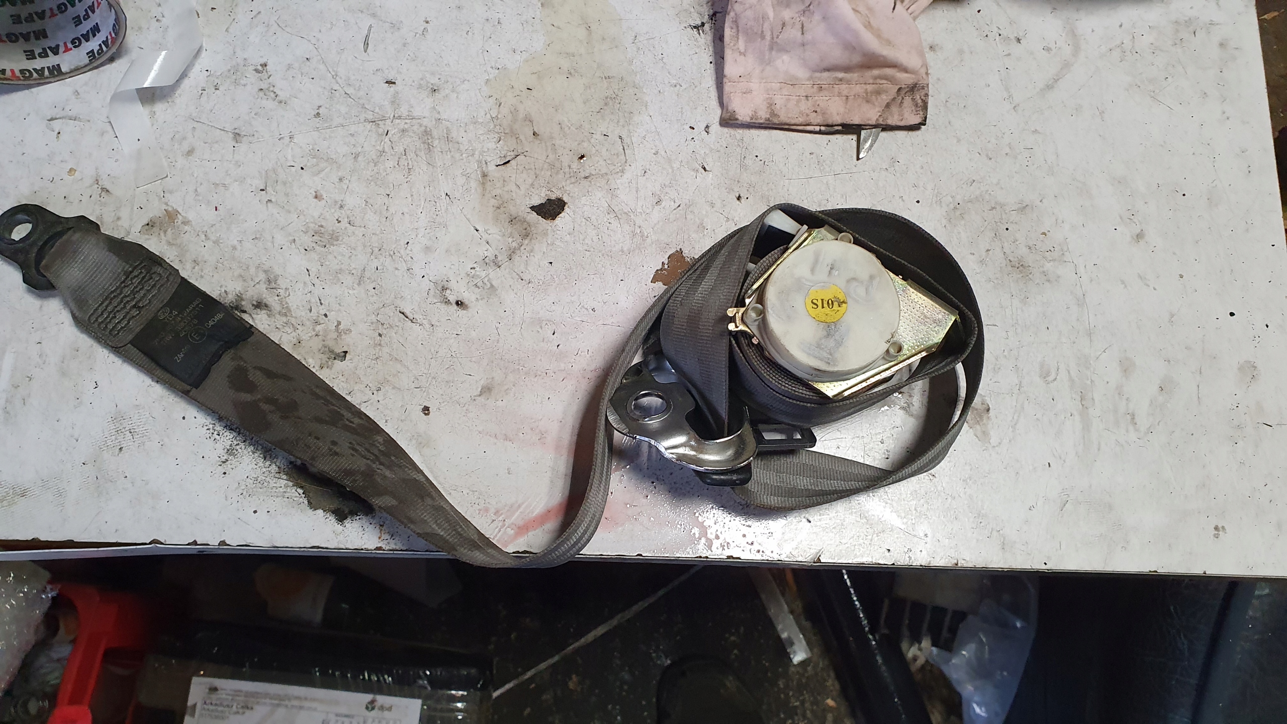 Ремінь безпеки II ряд правий VW T5 7h0857812